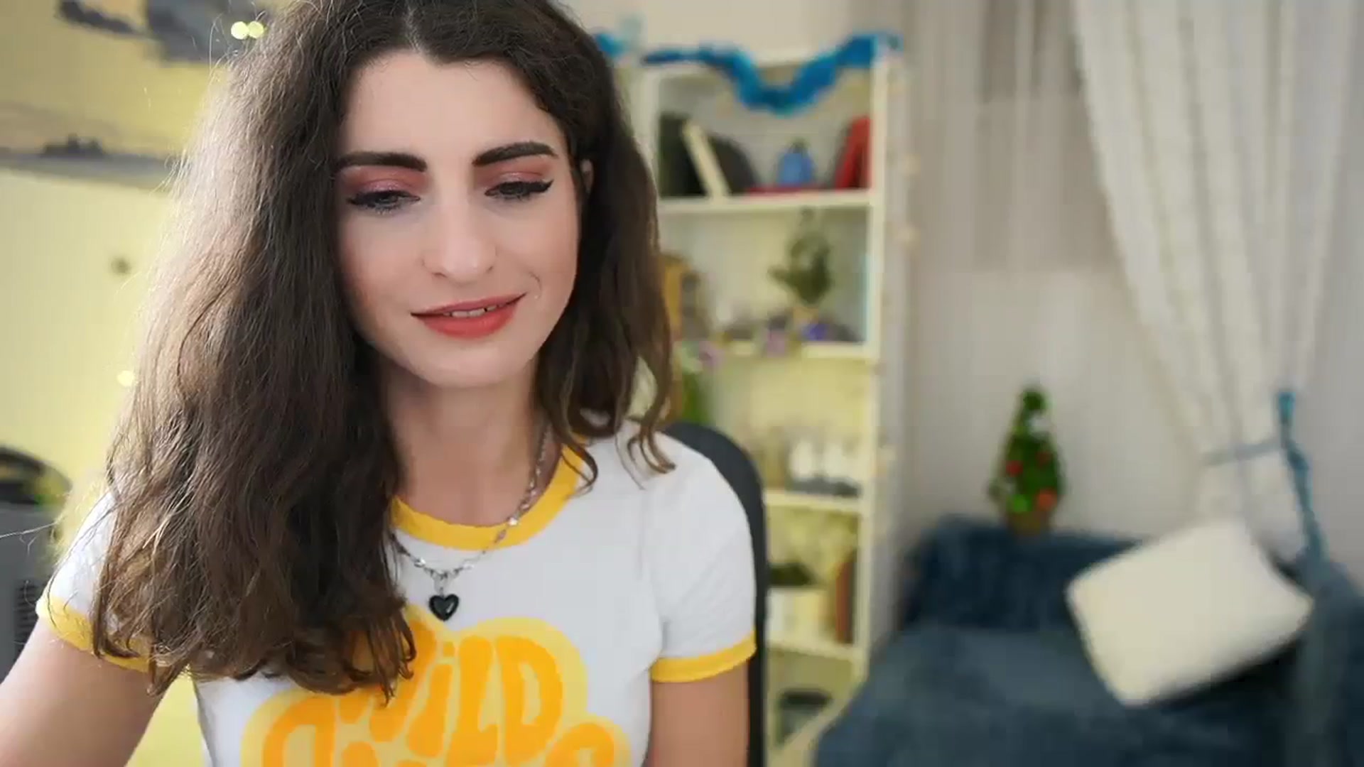 Gallery image thumbnail from EVA__LOVIA_'s myfreecams stream on, 12/31/2023, 22:02 image 9 of 20