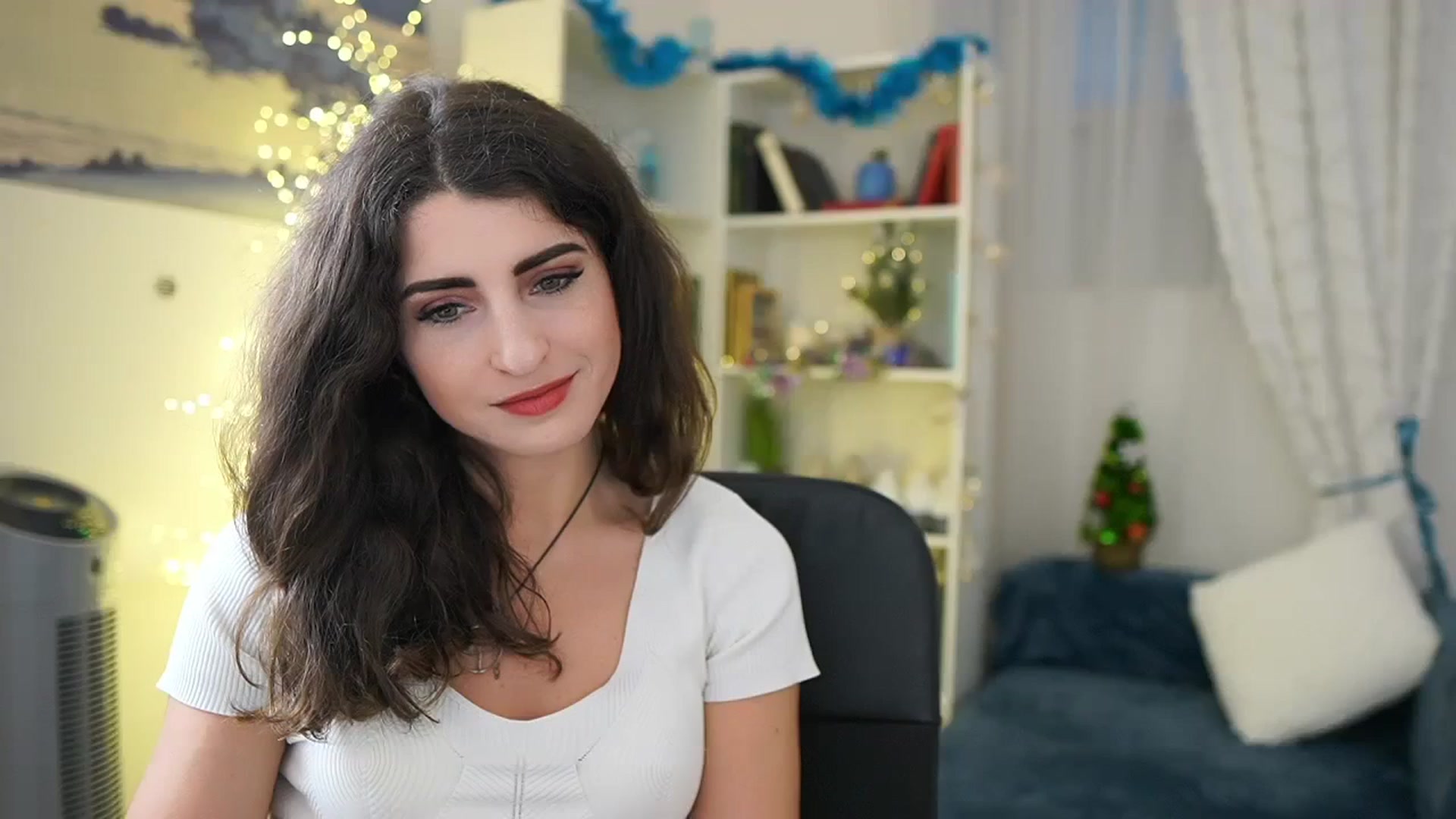 Gallery image thumbnail from EVA__LOVIA_'s myfreecams stream on, 01/01/2024, 15:47 image 1 of 20