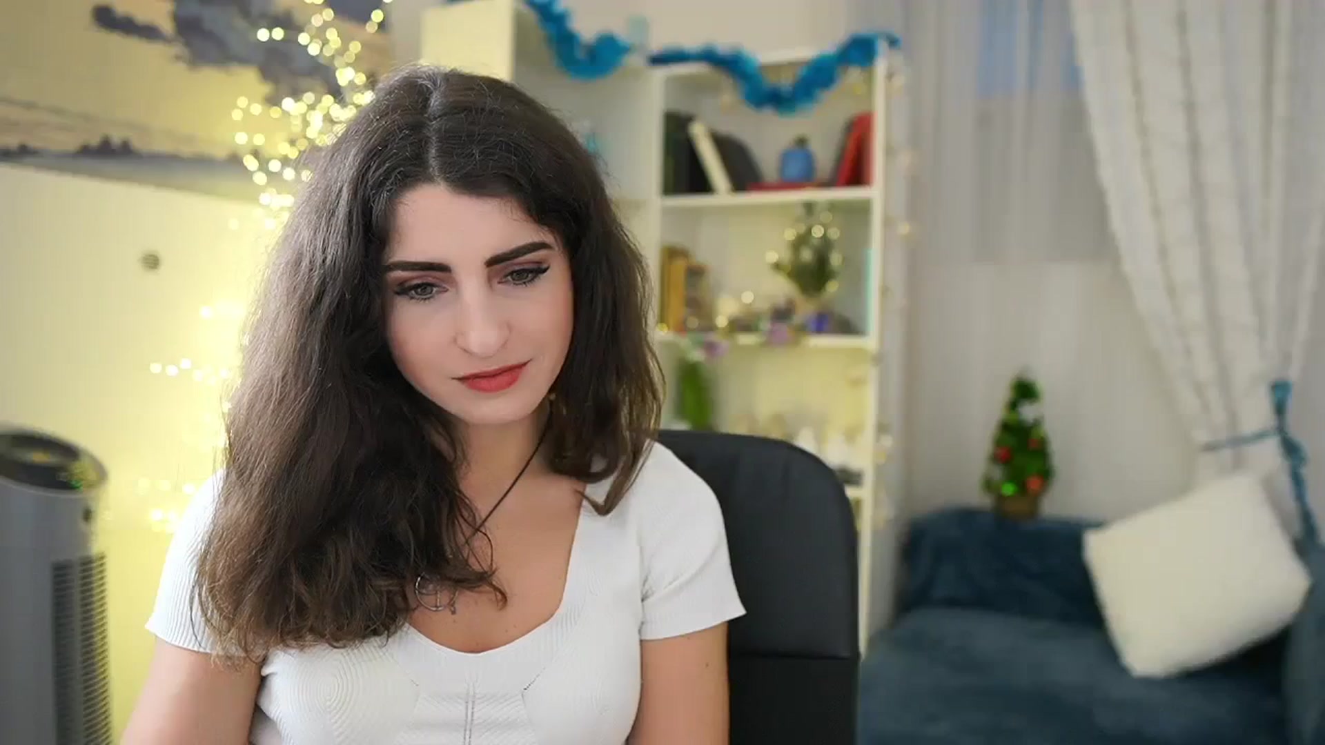 Gallery image thumbnail from EVA__LOVIA_'s myfreecams stream on, 01/01/2024, 15:47 image 2 of 20