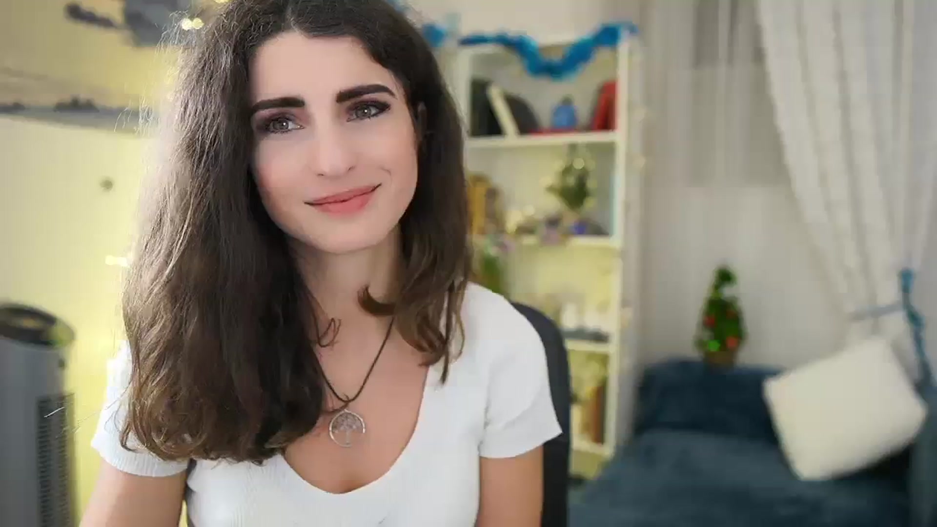 Gallery image thumbnail from EVA__LOVIA_'s myfreecams stream on, 01/01/2024, 18:01 image 6 of 20