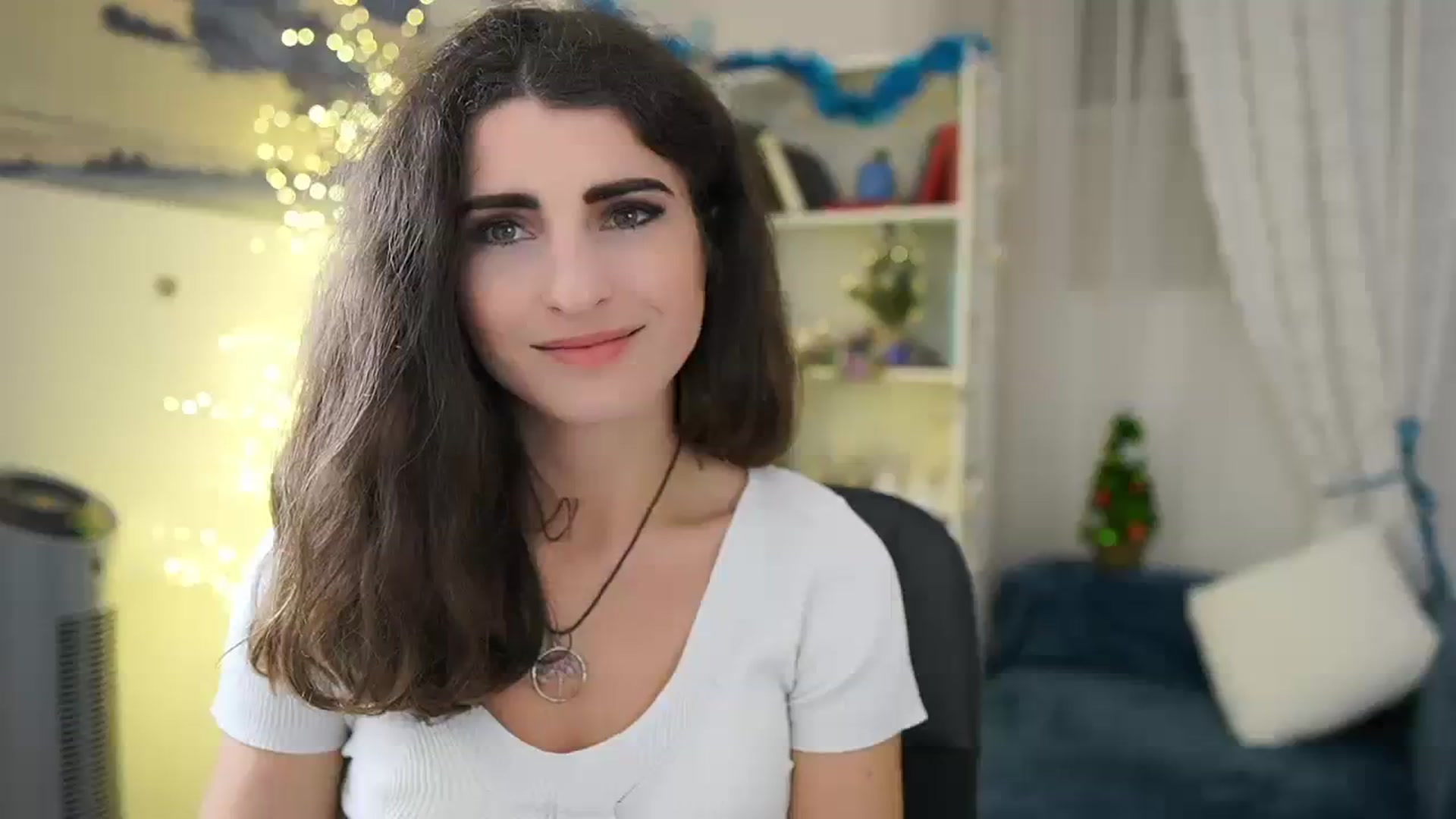 Gallery image thumbnail from EVA__LOVIA_'s myfreecams stream on, 01/01/2024, 18:01 image 3 of 20