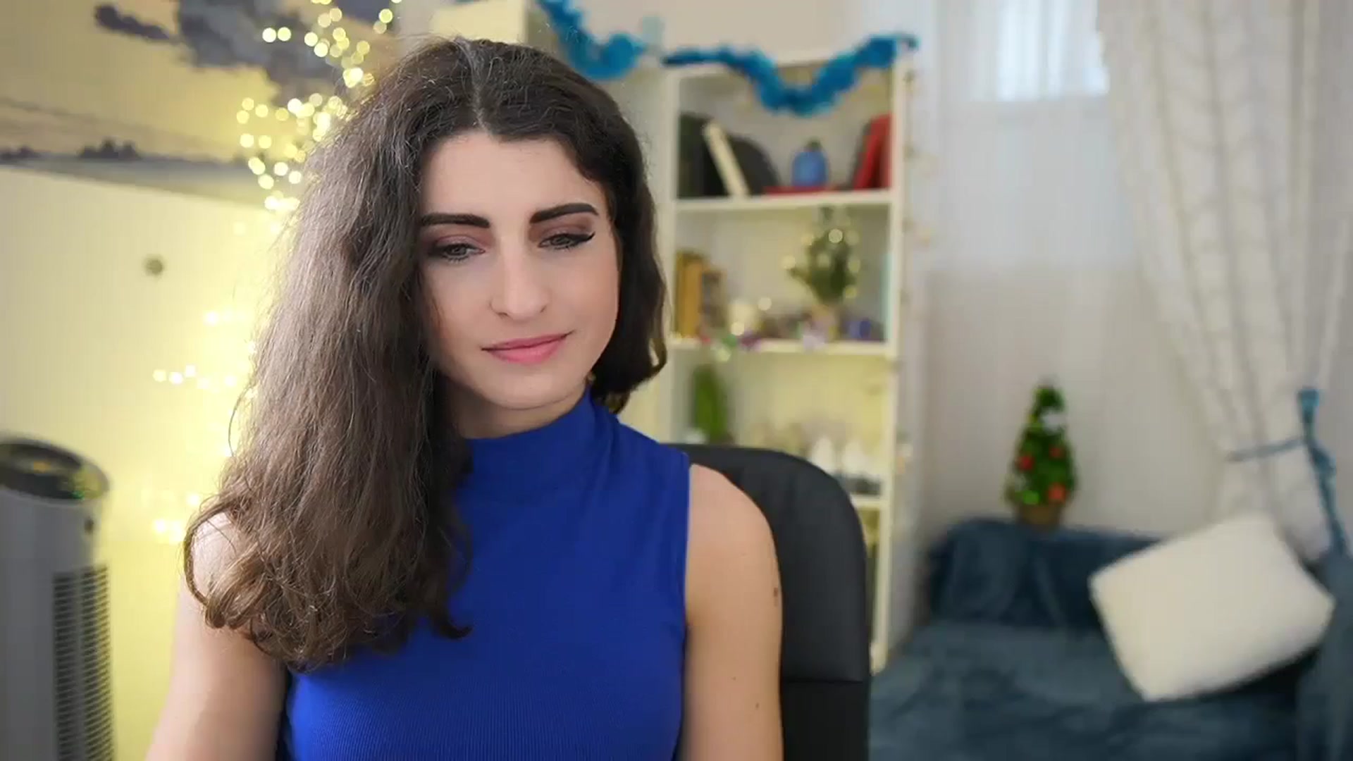 Gallery image thumbnail from EVA__LOVIA_'s myfreecams stream on, 01/02/2024, 12:40 image 15 of 20