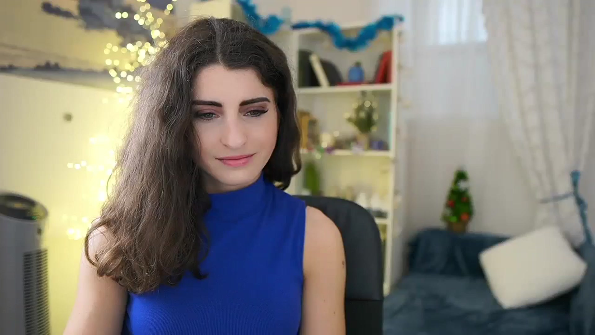 Gallery image thumbnail from EVA__LOVIA_'s myfreecams stream on, 01/02/2024, 12:40 image 16 of 20