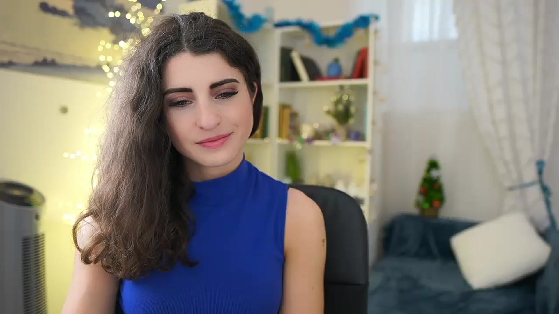 Gallery image thumbnail from EVA__LOVIA_'s myfreecams stream on, 01/02/2024, 12:40 image 13 of 20