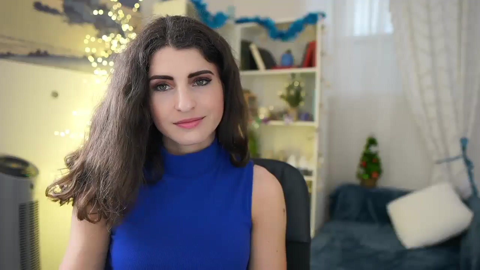 Gallery image thumbnail from EVA__LOVIA_'s myfreecams stream on, 01/02/2024, 12:40 image 19 of 20