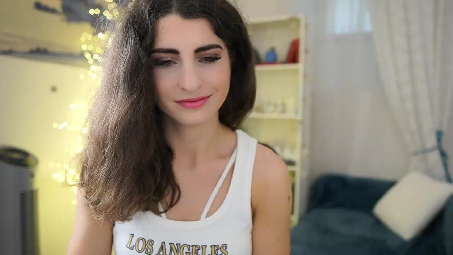 Gallery image thumbnail from EVA__LOVIA_'s myfreecams stream on, 01/06/2024, 11:34 image 10 of 20