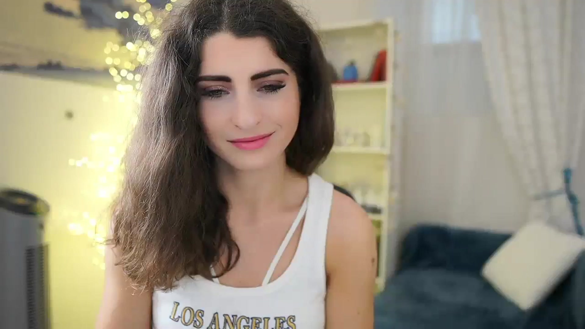 Gallery image thumbnail from EVA__LOVIA_'s myfreecams stream on, 01/06/2024, 11:34 image 19 of 20