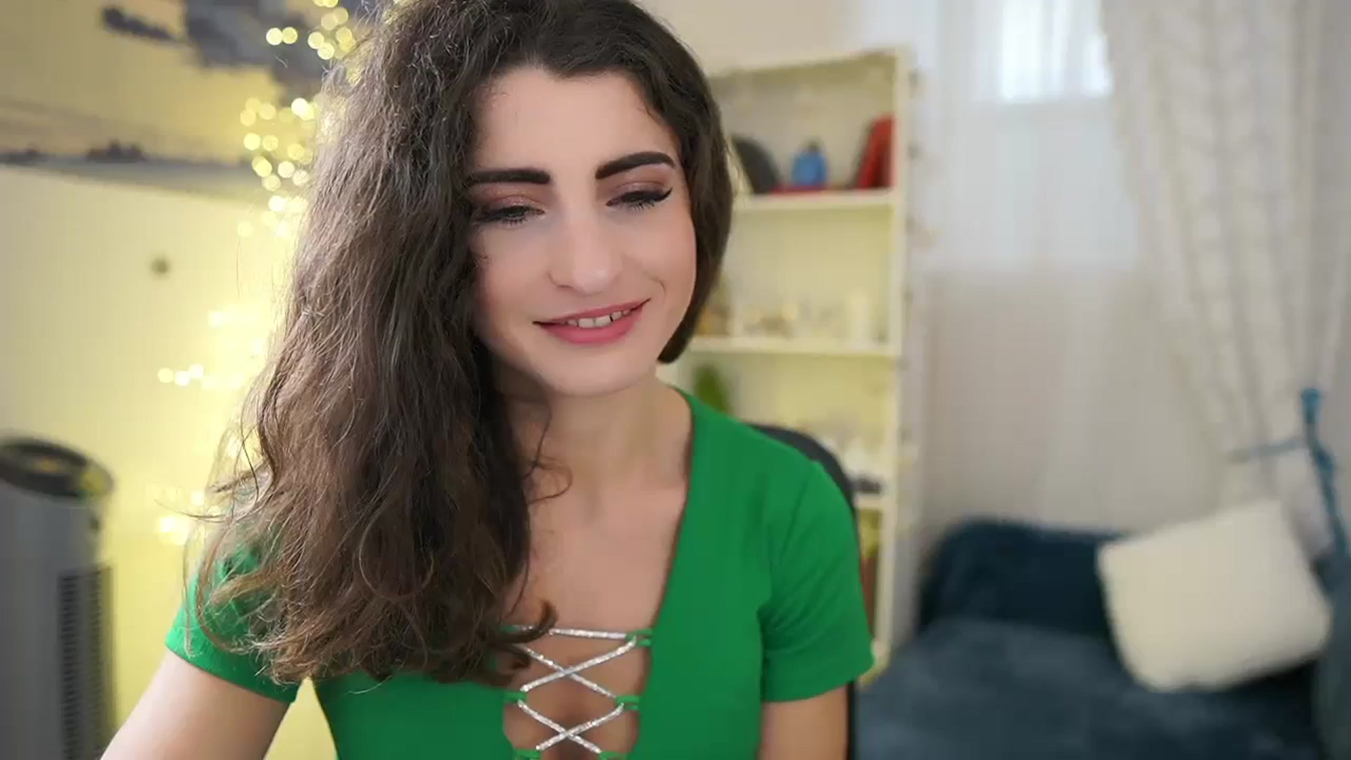 Gallery image thumbnail from EVA__LOVIA_'s myfreecams stream on, 01/08/2024, 11:33 image 14 of 20