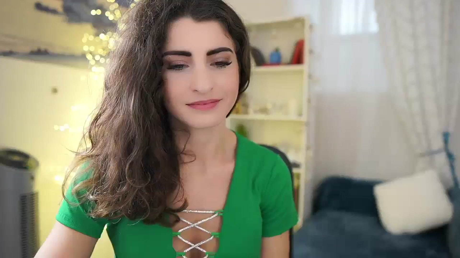Gallery image thumbnail from EVA__LOVIA_'s myfreecams stream on, 01/08/2024, 11:33 image 12 of 20