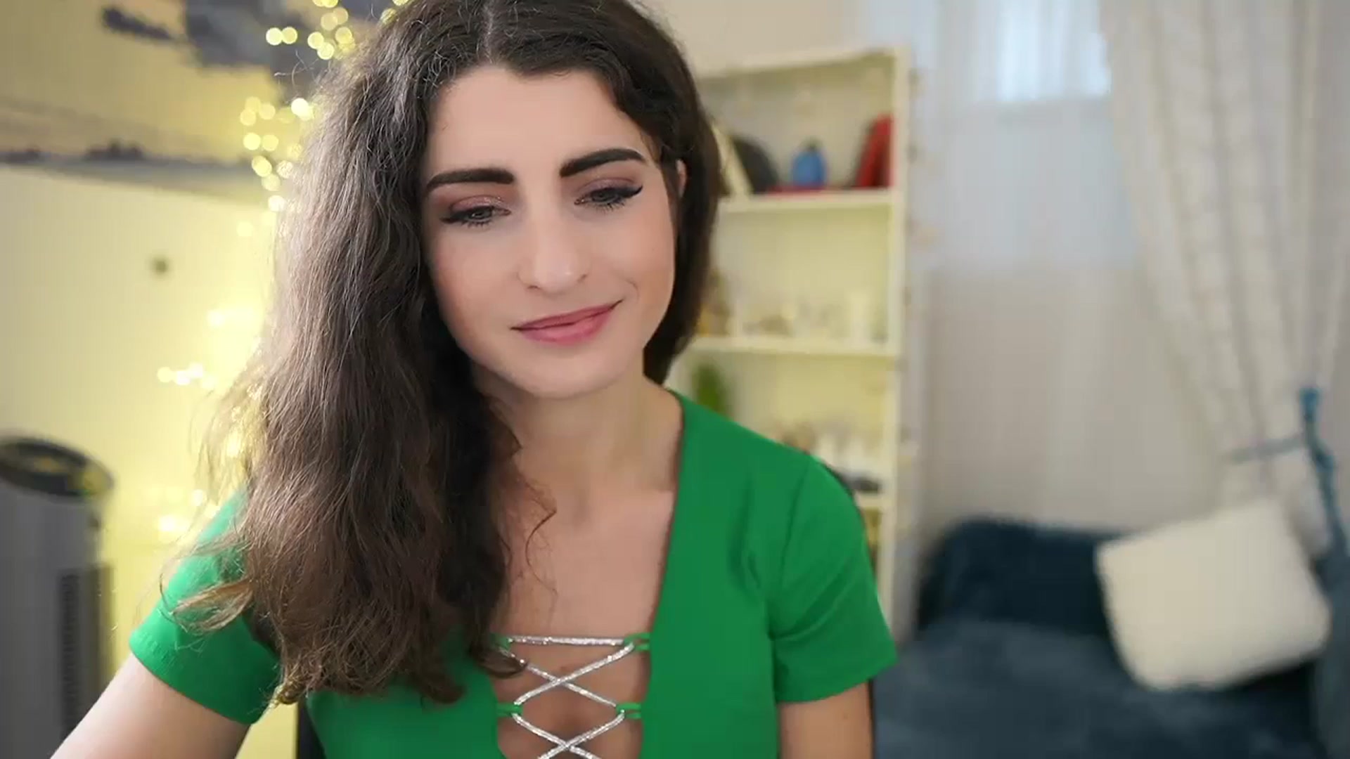 Gallery image thumbnail from EVA__LOVIA_'s myfreecams stream on, 01/08/2024, 12:15 image 14 of 20