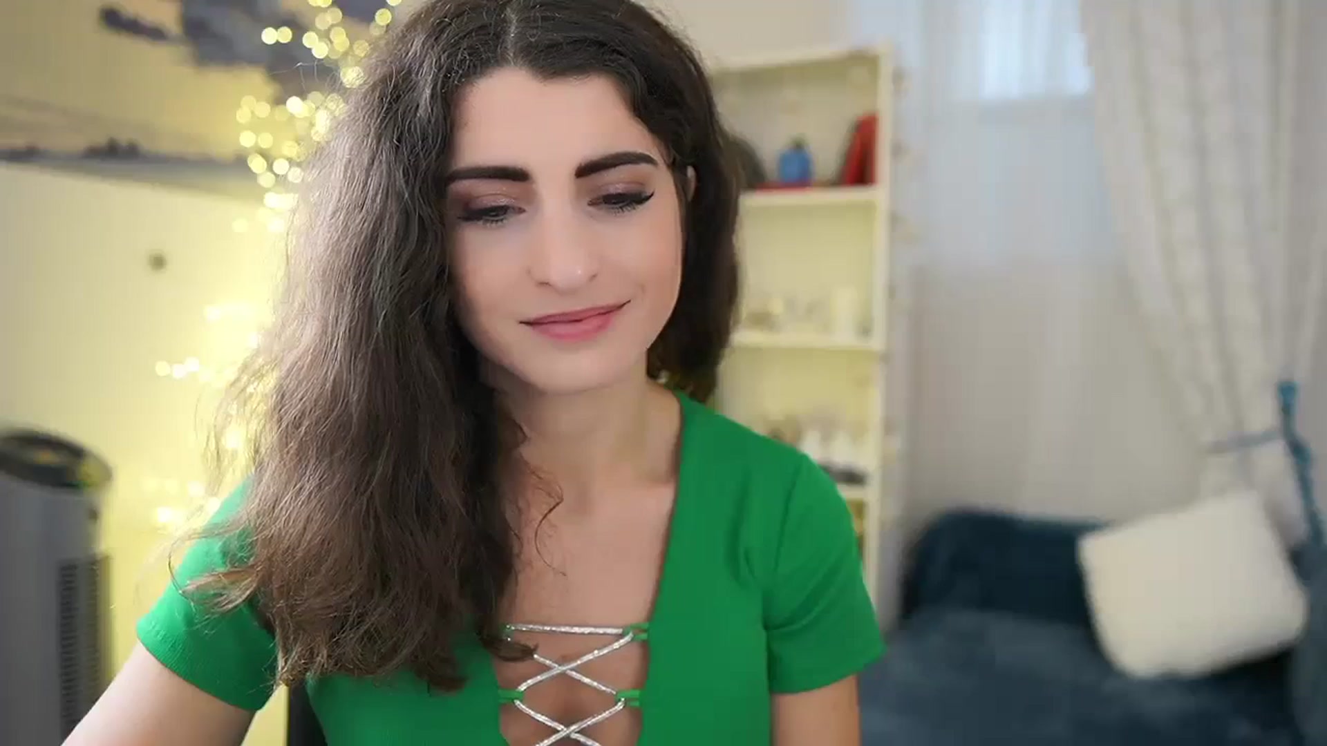 Gallery image thumbnail from EVA__LOVIA_'s myfreecams stream on, 01/08/2024, 12:15 image 15 of 20