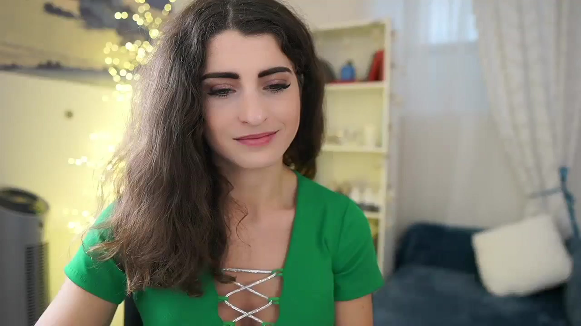 Gallery image thumbnail from EVA__LOVIA_'s myfreecams stream on, 01/08/2024, 12:15 image 16 of 20