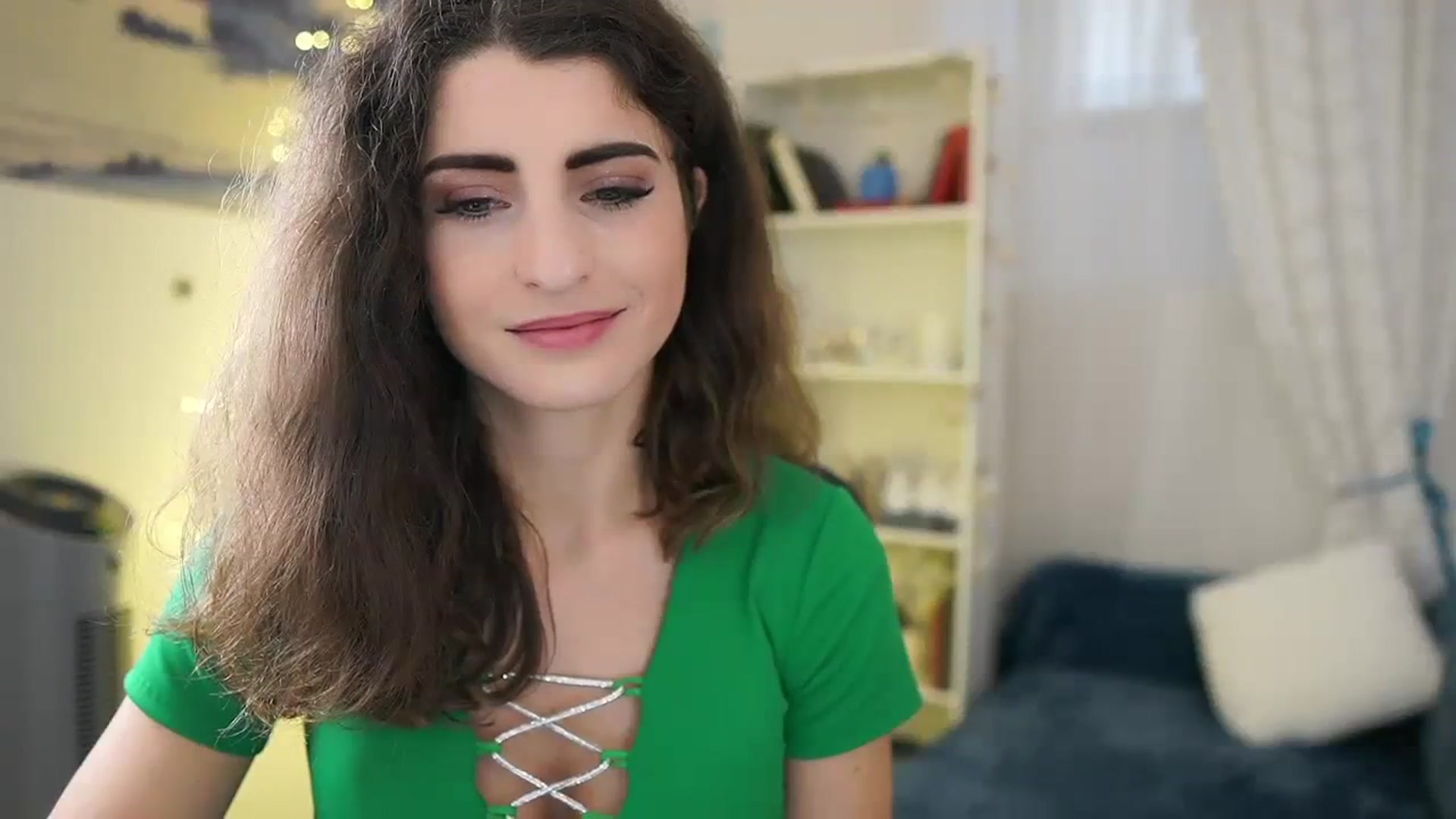 Gallery image thumbnail from EVA__LOVIA_'s myfreecams stream on, 01/08/2024, 13:09 image 17 of 20