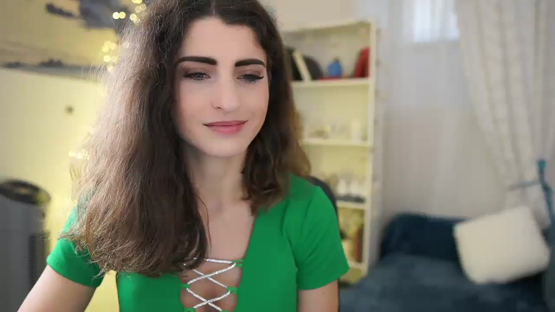 Gallery image thumbnail from EVA__LOVIA_'s myfreecams stream on, 01/08/2024, 13:09 image 15 of 20