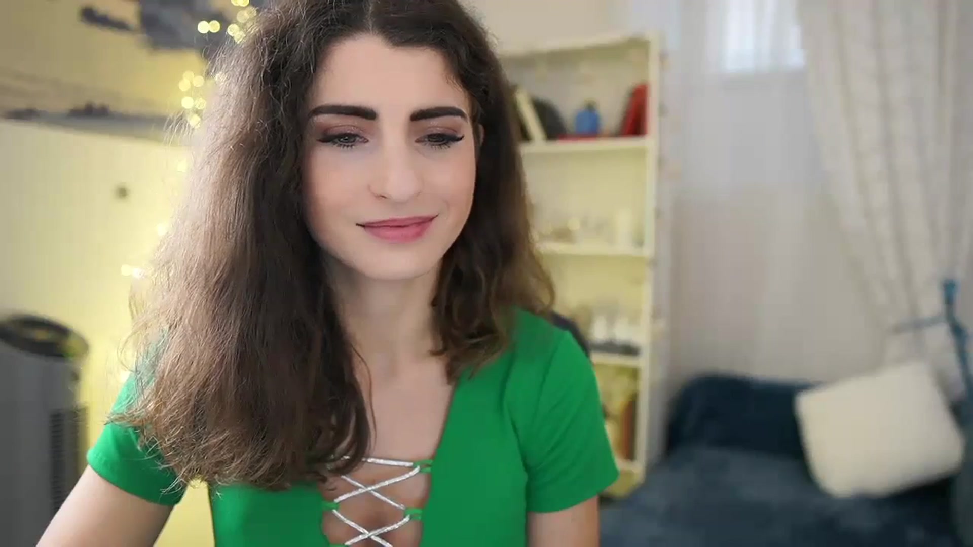 Gallery image thumbnail from EVA__LOVIA_'s myfreecams stream on, 01/08/2024, 13:09 image 14 of 20