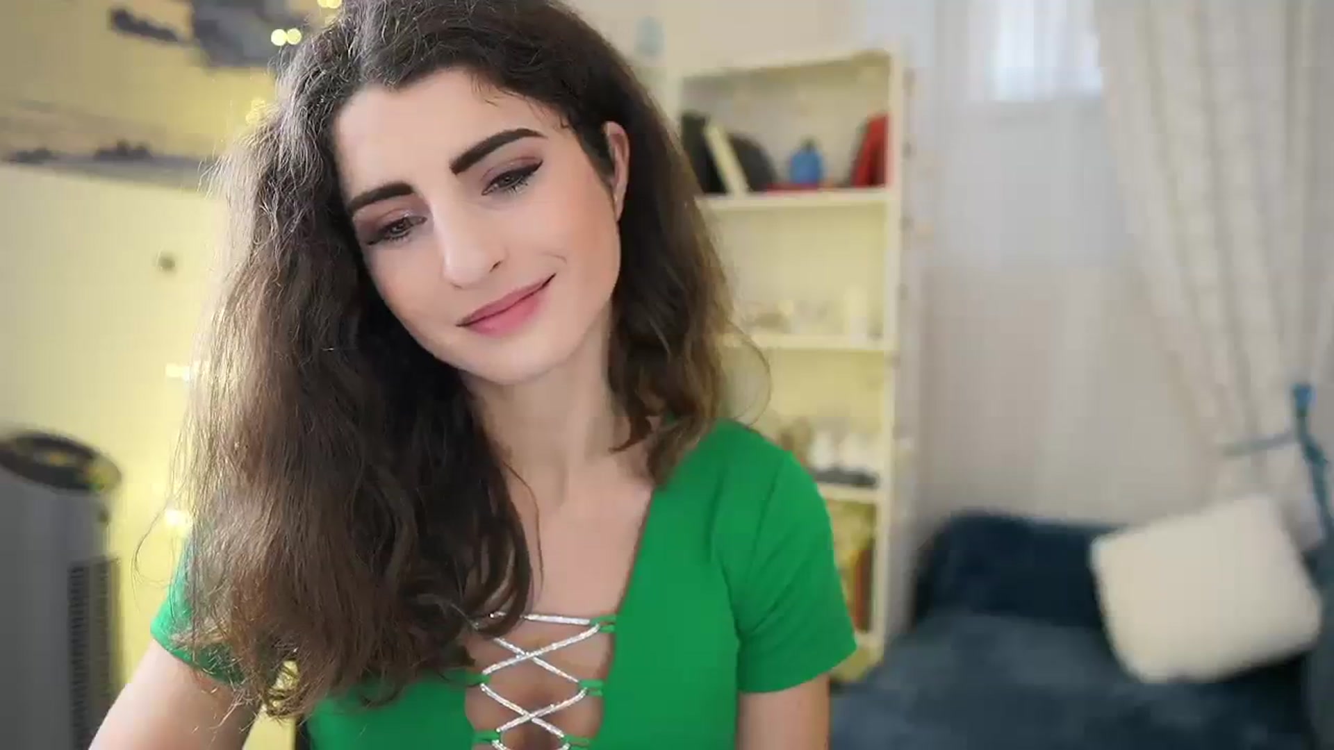 Gallery image thumbnail from EVA__LOVIA_'s myfreecams stream on, 01/08/2024, 13:09 image 12 of 20