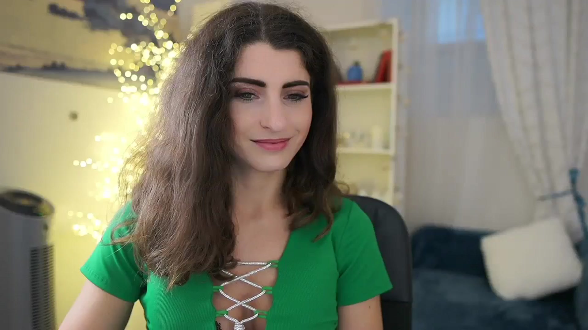 Gallery image thumbnail from EVA__LOVIA_'s myfreecams stream on, 01/08/2024, 13:36 image 3 of 20