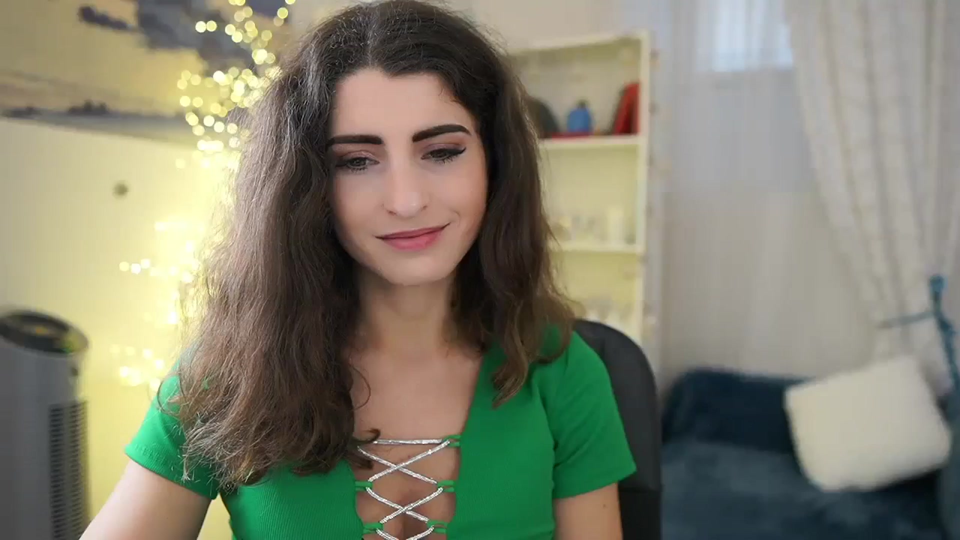 Gallery image thumbnail from EVA__LOVIA_'s myfreecams stream on, 01/08/2024, 13:36 image 18 of 20