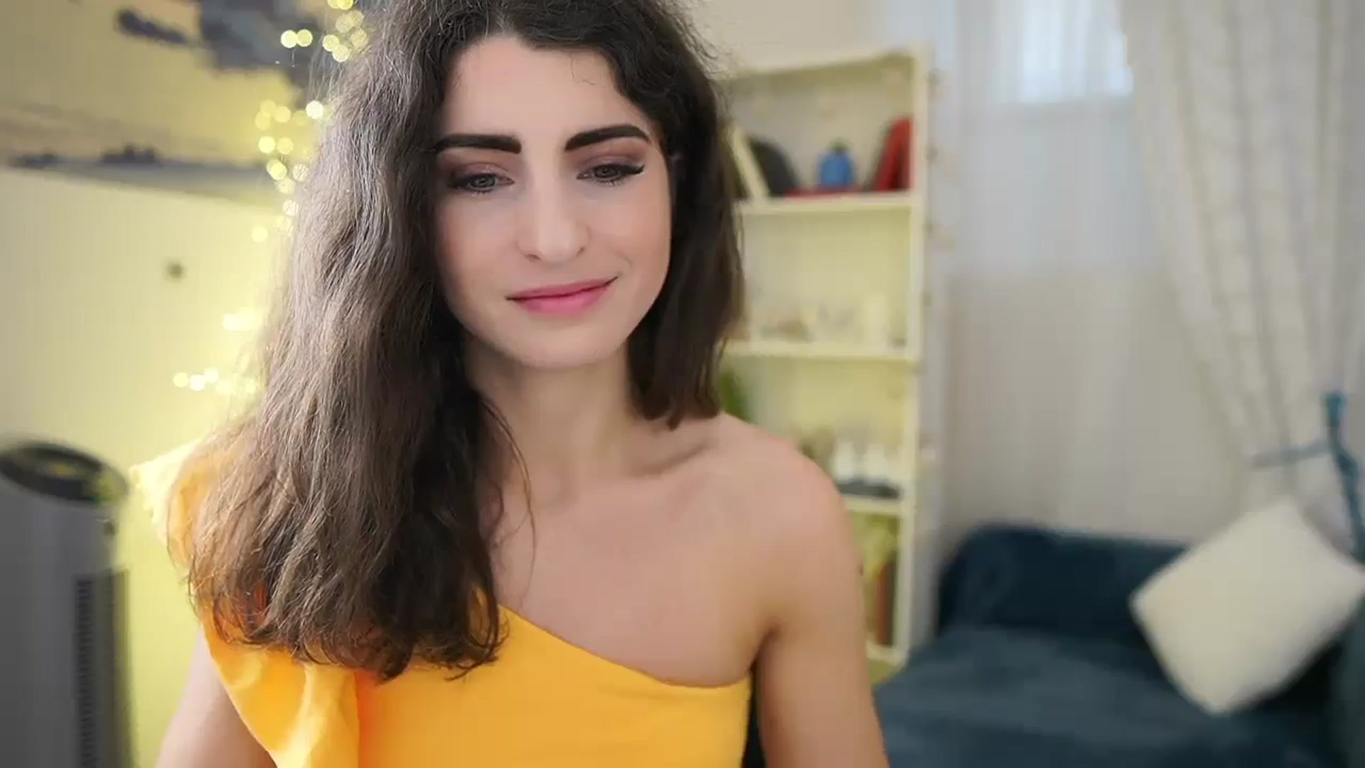 Gallery image thumbnail from EVA__LOVIA_'s myfreecams stream on, 01/10/2024, 11:37 image 17 of 20