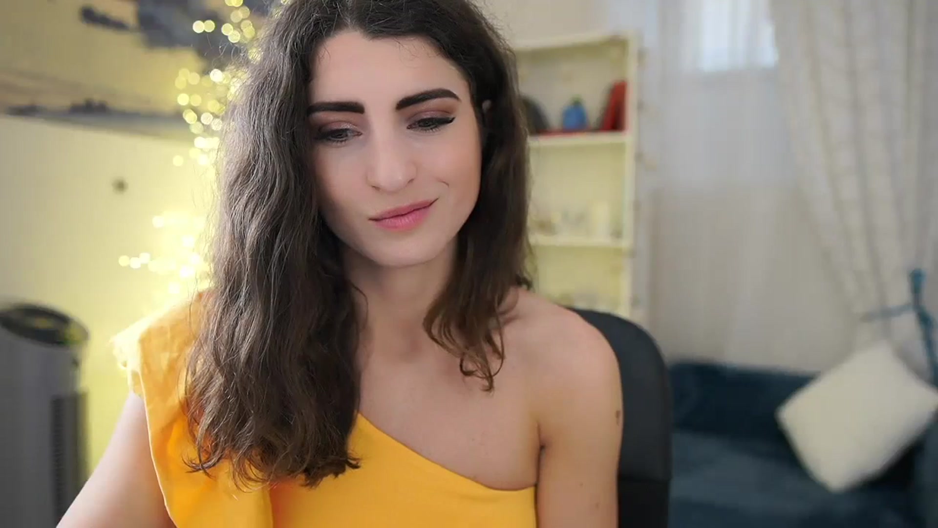 Gallery image thumbnail from EVA__LOVIA_'s myfreecams stream on, 01/10/2024, 12:27 image 2 of 20