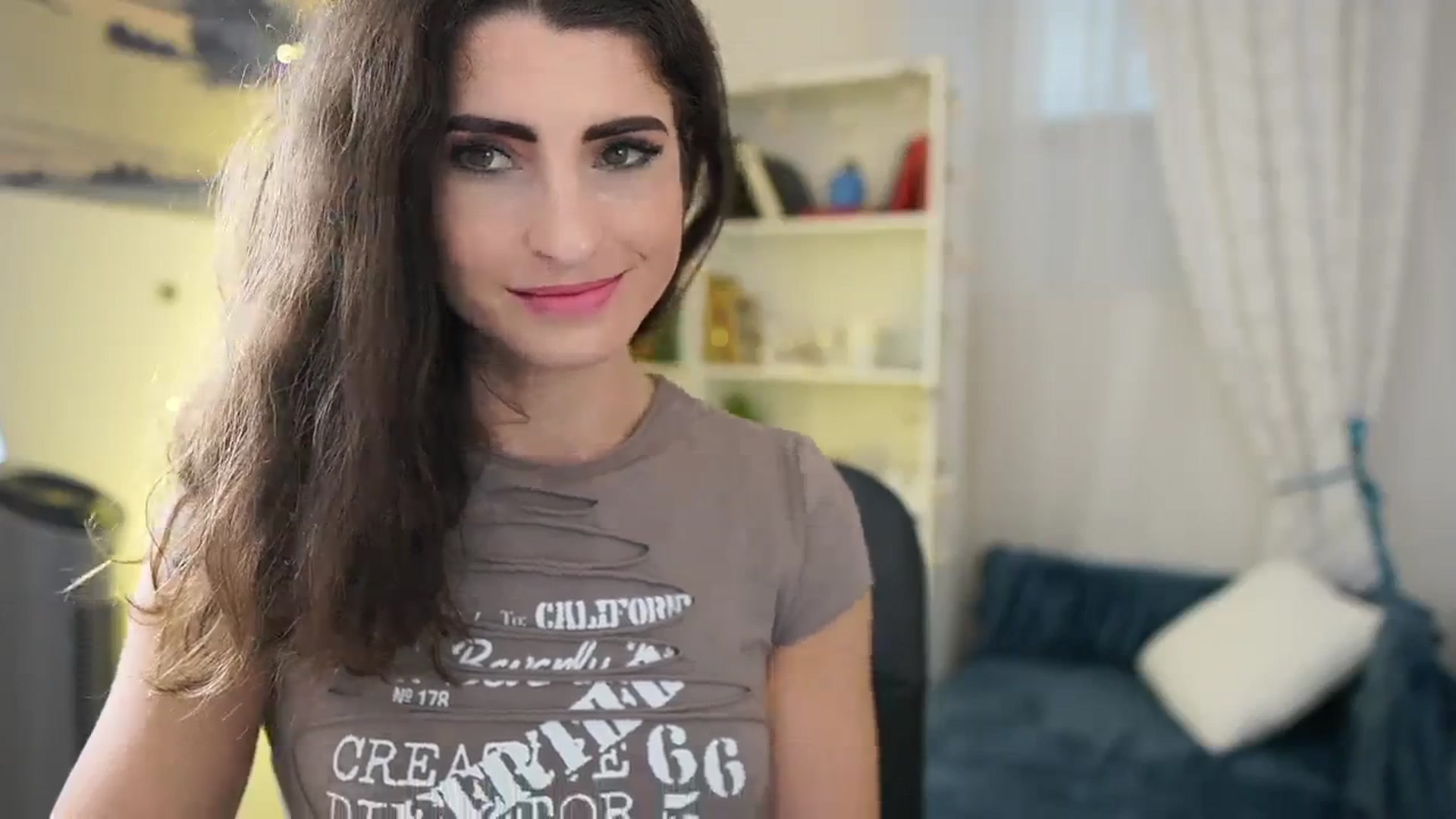 Gallery image thumbnail from EVA__LOVIA_'s myfreecams stream on, 01/17/2024, 11:30 image 19 of 20