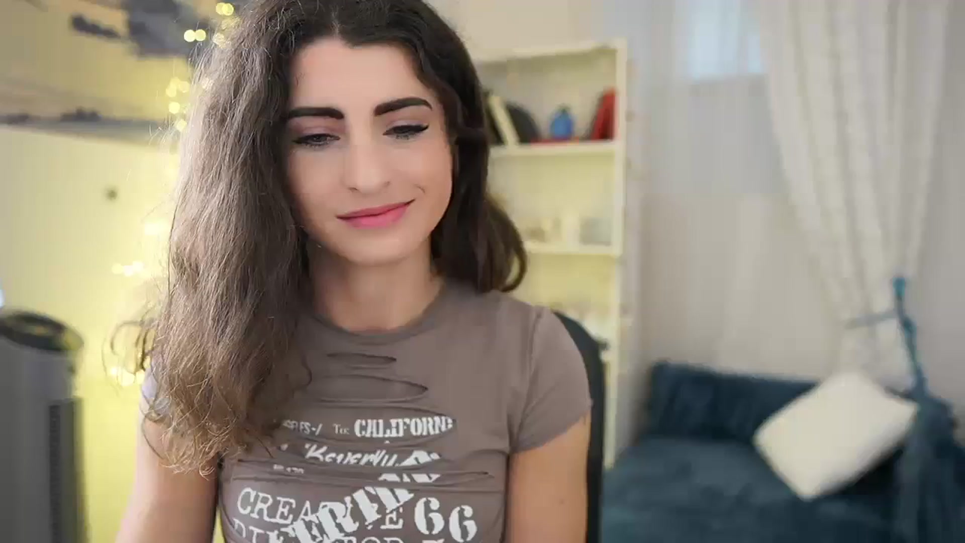 Gallery image thumbnail from EVA__LOVIA_'s myfreecams stream on, 01/17/2024, 11:30 image 3 of 20