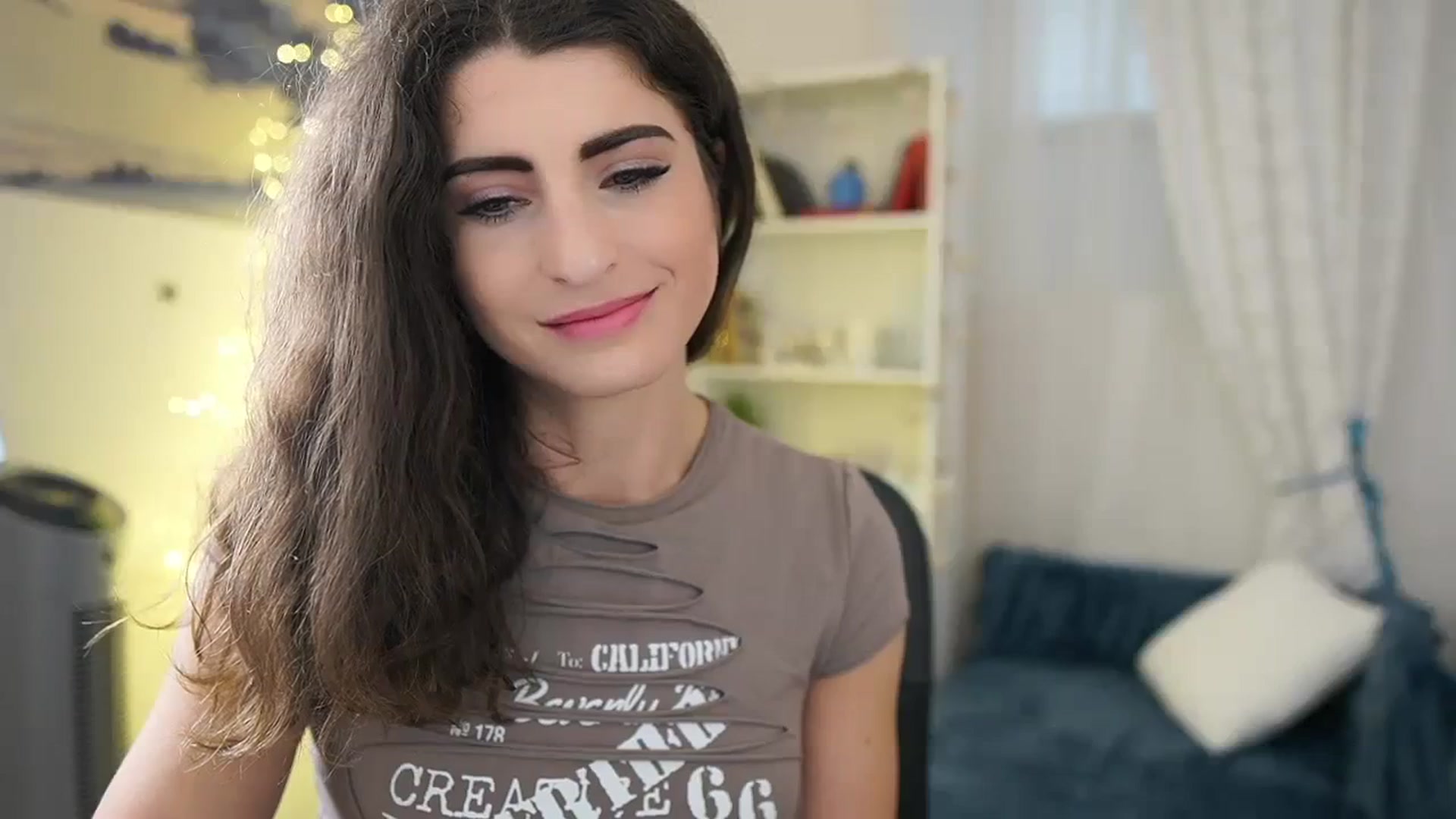 Gallery image thumbnail from EVA__LOVIA_'s myfreecams stream on, 01/17/2024, 11:30 image 20 of 20