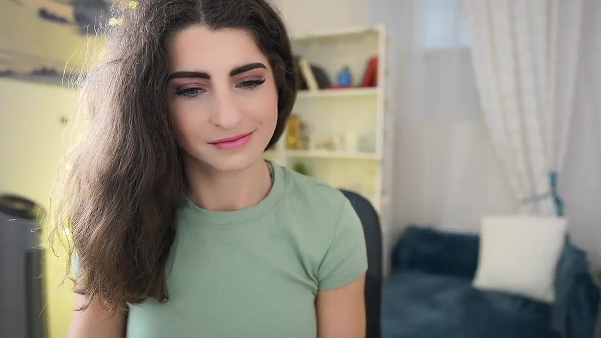Gallery image thumbnail from EVA__LOVIA_'s myfreecams stream on, 01/18/2024, 10:23 image 13 of 20