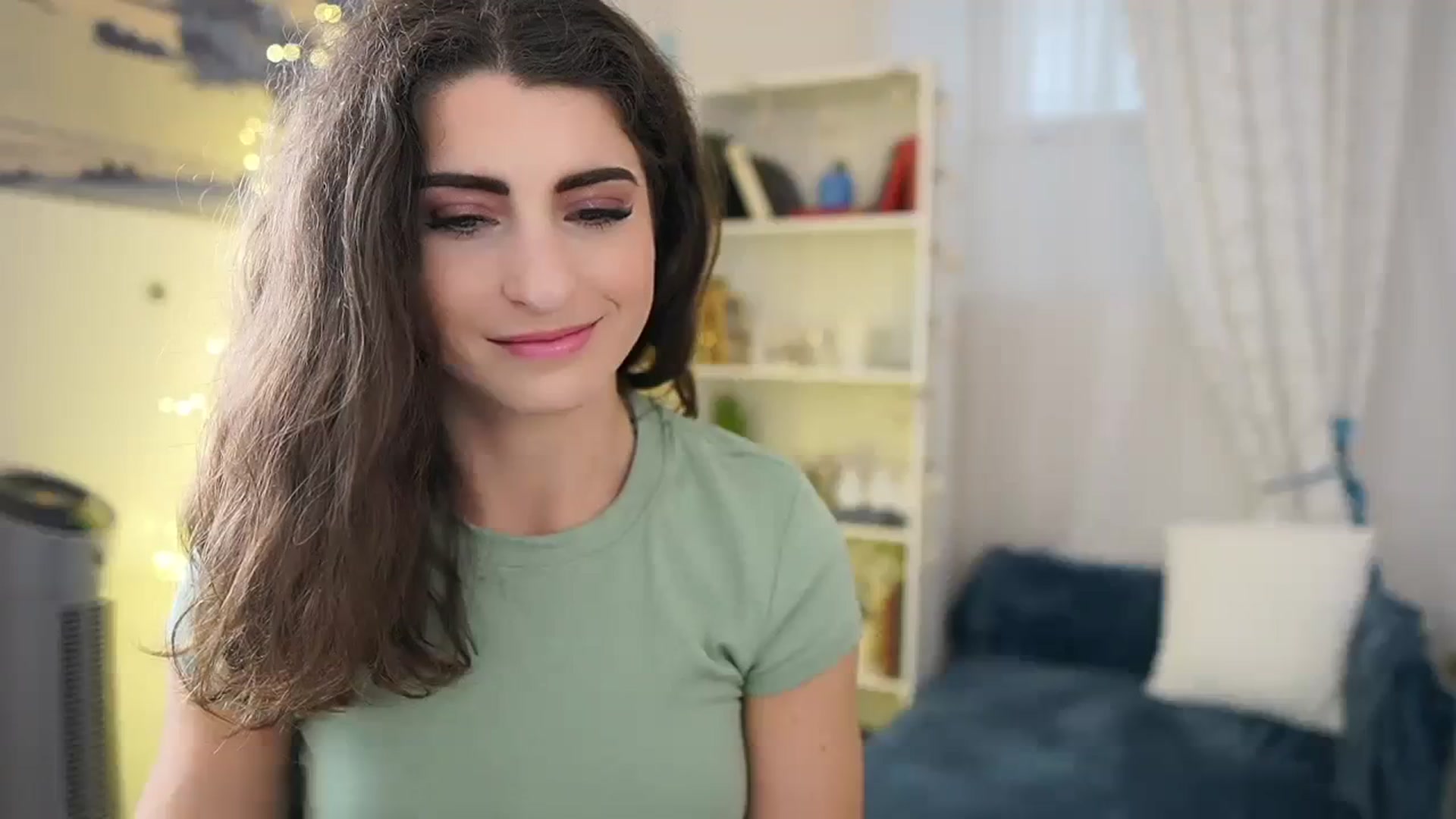 Gallery image thumbnail from EVA__LOVIA_'s myfreecams stream on, 01/18/2024, 11:31 image 4 of 20