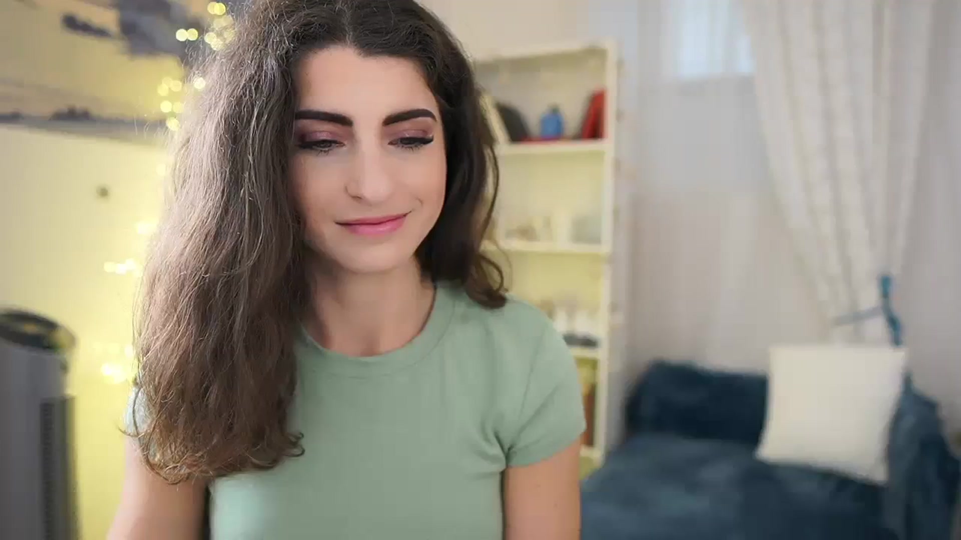 Gallery image thumbnail from EVA__LOVIA_'s myfreecams stream on, 01/18/2024, 11:31 image 15 of 20