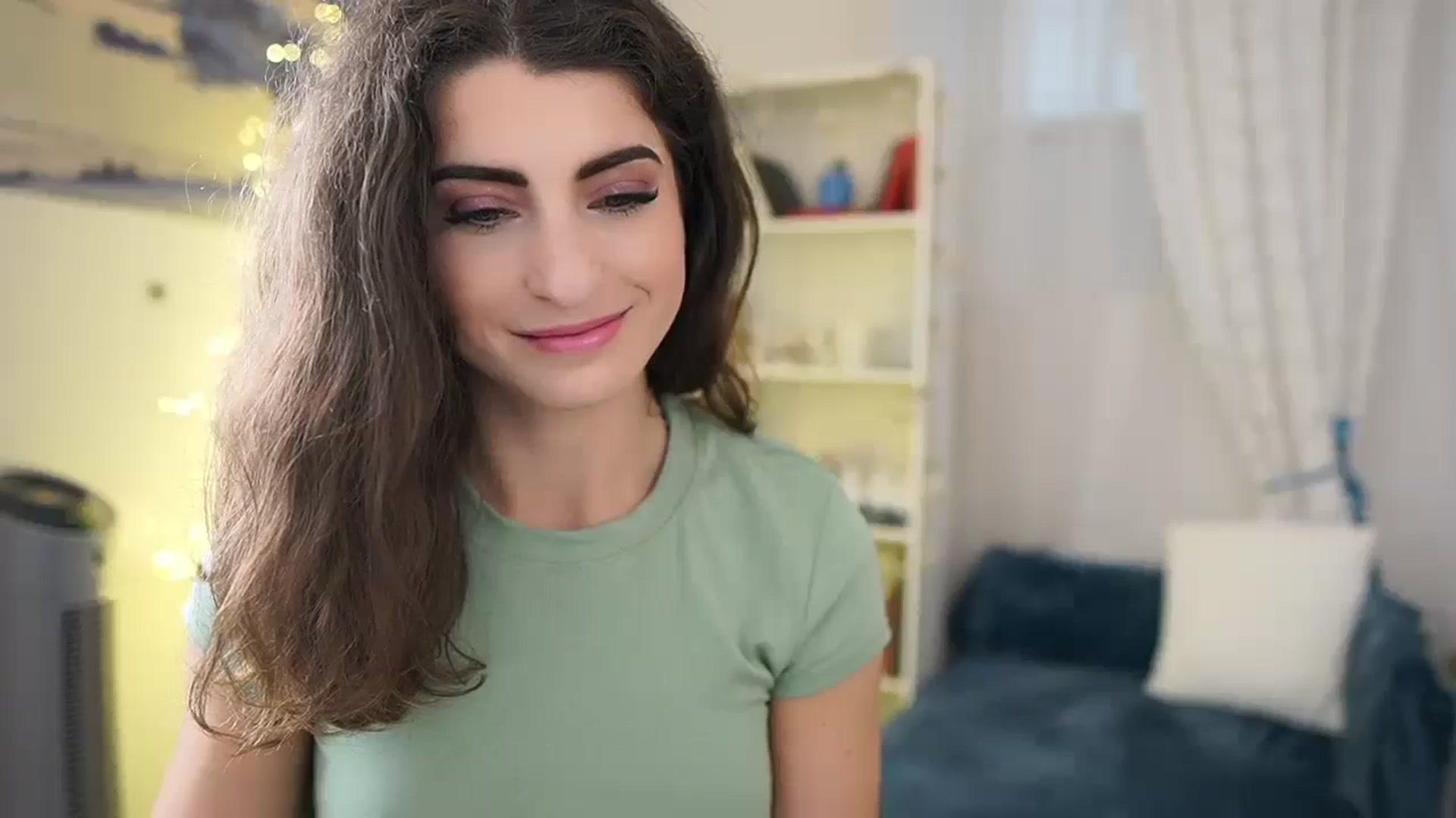 Gallery image thumbnail from EVA__LOVIA_'s myfreecams stream on, 01/18/2024, 11:31 image 10 of 20
