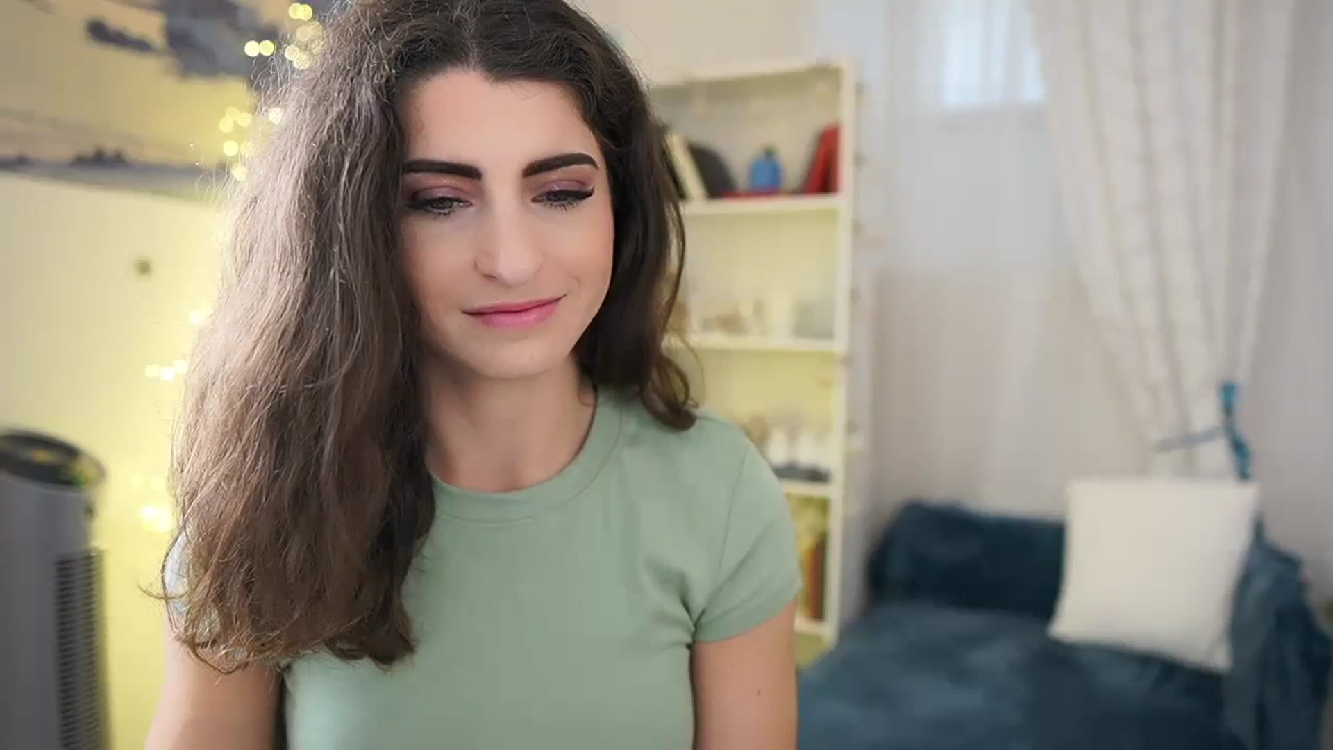 Gallery image thumbnail from EVA__LOVIA_'s myfreecams stream on, 01/18/2024, 11:31 image 18 of 20