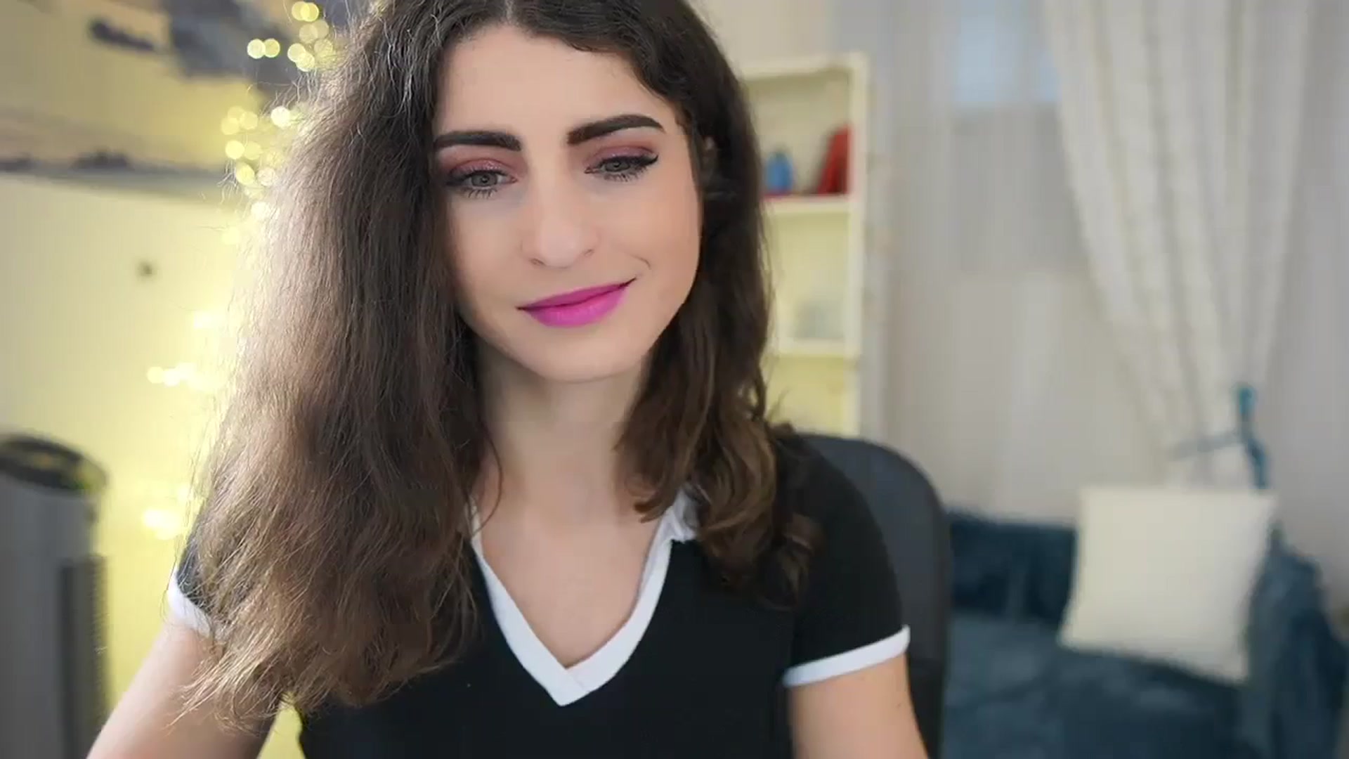 Gallery image thumbnail from EVA__LOVIA_'s myfreecams stream on, 01/19/2024, 09:38 image 6 of 20