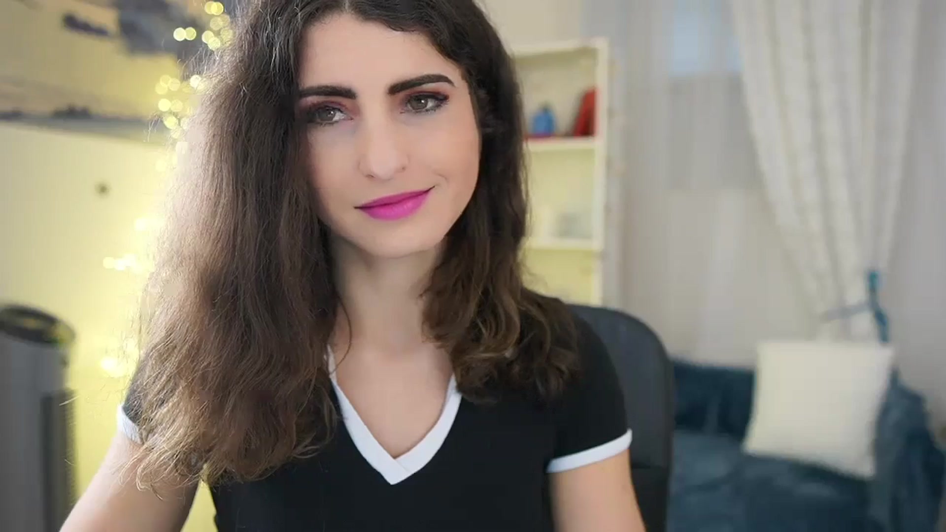 Gallery image thumbnail from EVA__LOVIA_'s myfreecams stream on, 01/19/2024, 09:38 image 10 of 20