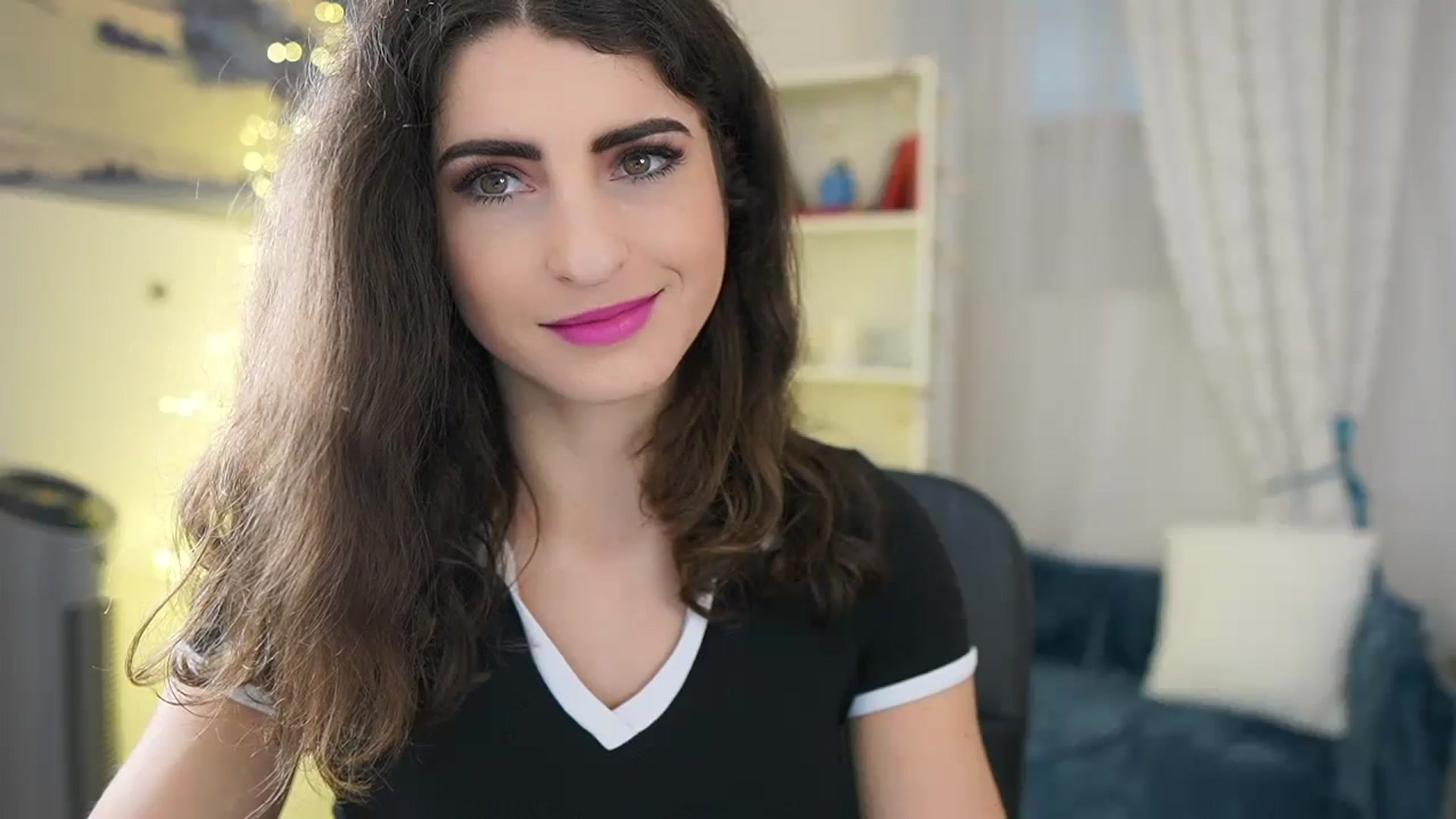 Gallery image thumbnail from EVA__LOVIA_'s myfreecams stream on, 01/19/2024, 09:38 image 12 of 20