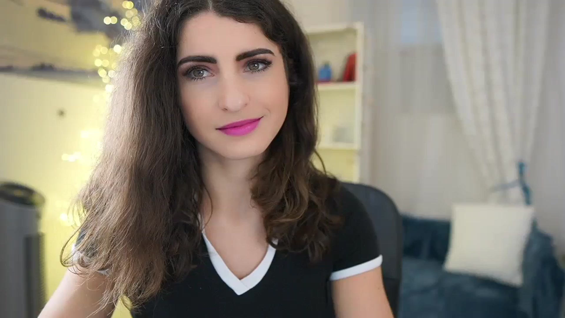 Gallery image thumbnail from EVA__LOVIA_'s myfreecams stream on, 01/19/2024, 09:38 image 13 of 20