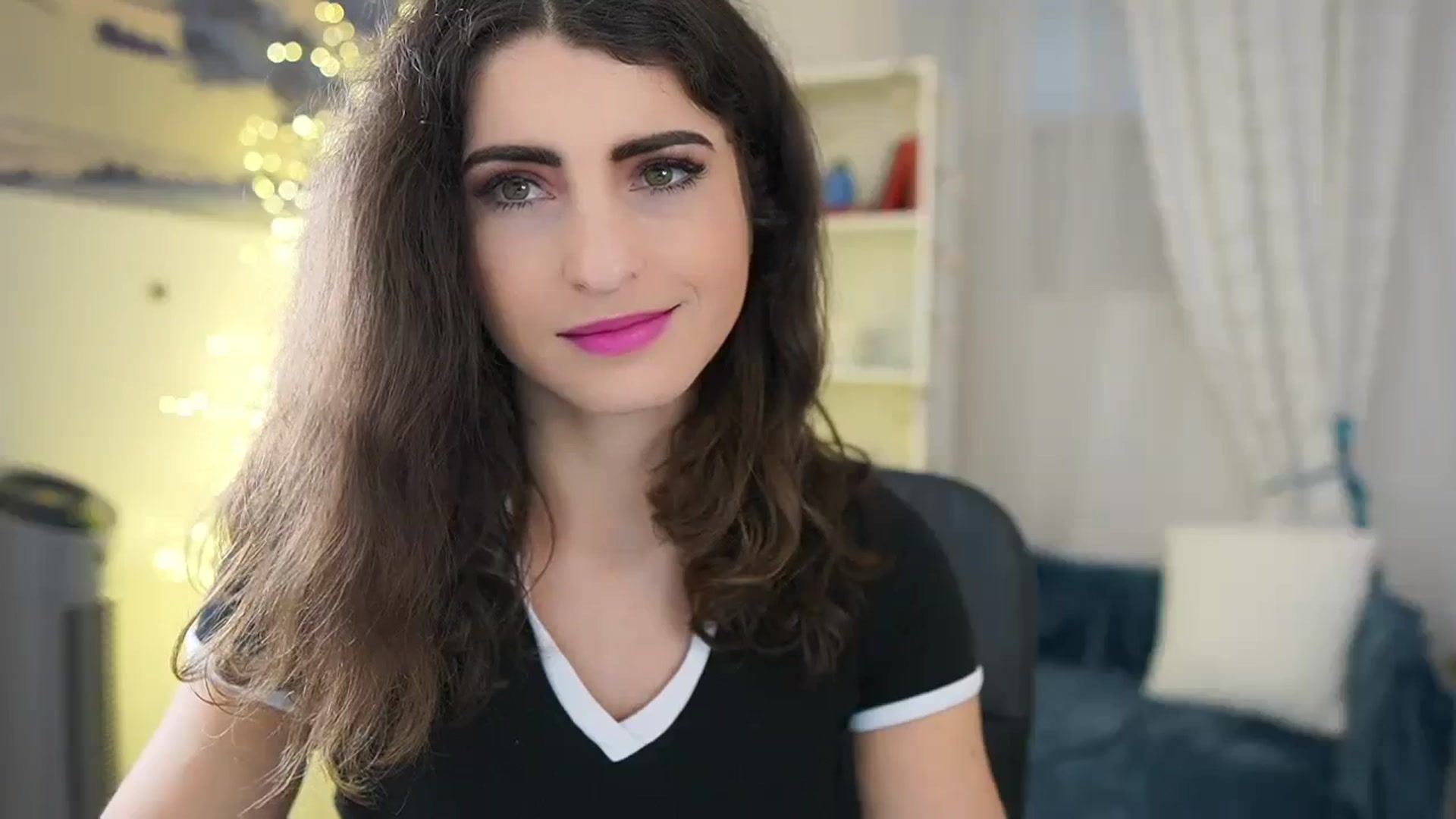 Gallery image thumbnail from EVA__LOVIA_'s myfreecams stream on, 01/19/2024, 09:38 image 16 of 20