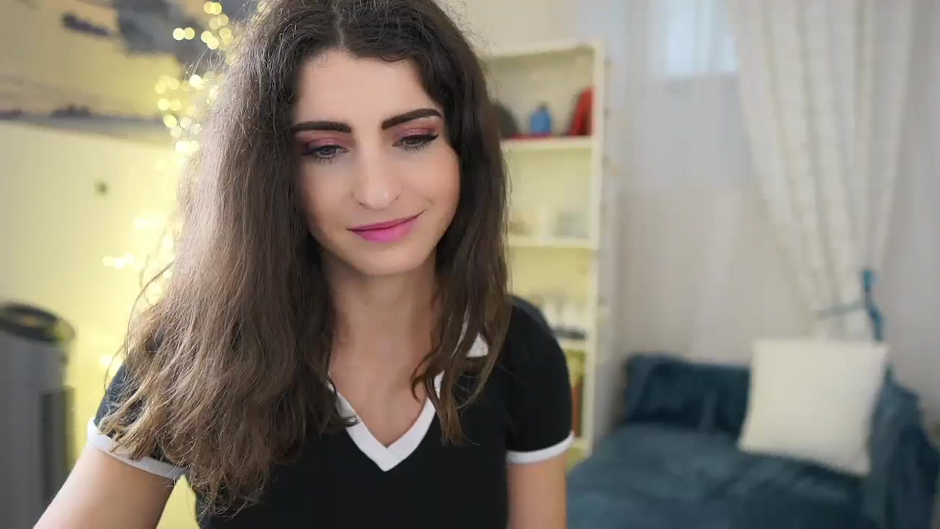 Gallery image thumbnail from EVA__LOVIA_'s myfreecams stream on, 01/19/2024, 12:52 image 16 of 20
