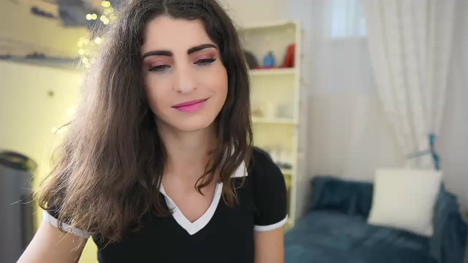 Gallery image thumbnail from EVA__LOVIA_'s myfreecams stream on, 01/19/2024, 12:52 image 17 of 20