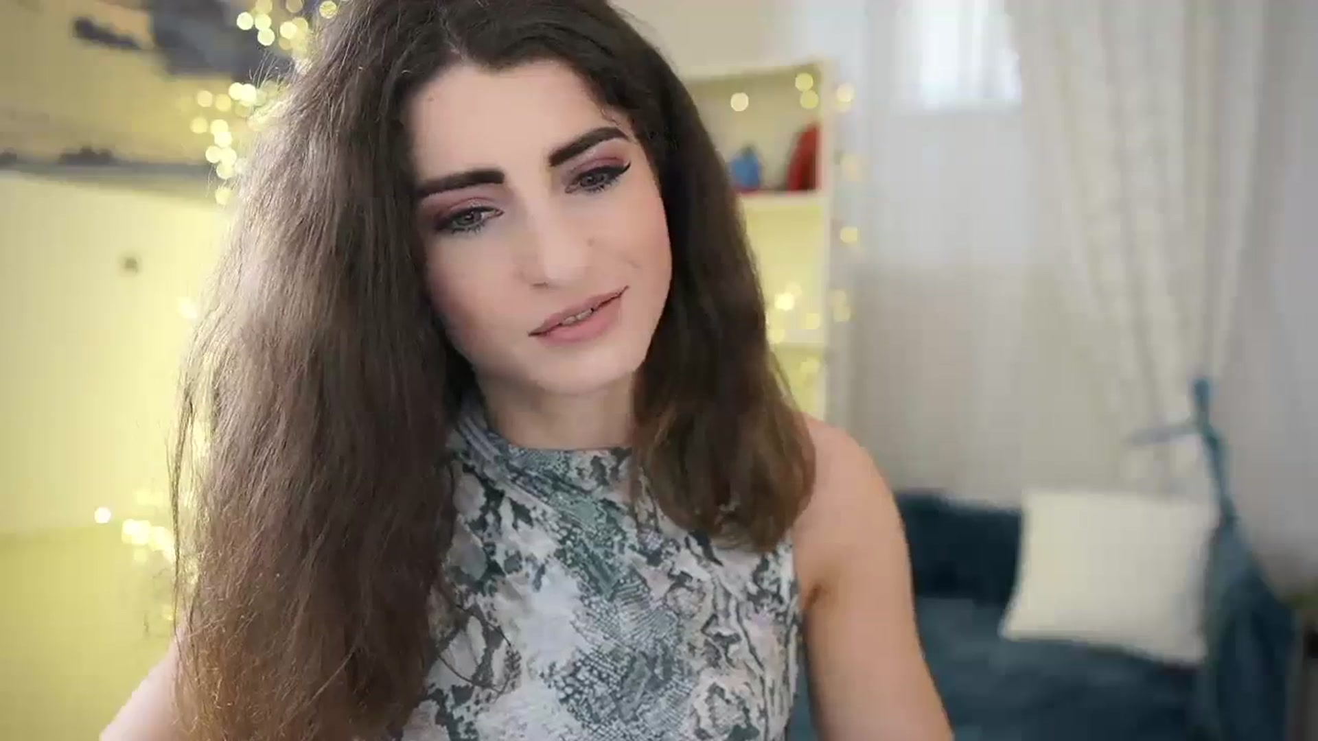 Gallery image thumbnail from EVA__LOVIA_'s myfreecams stream on, 01/26/2024, 11:33 image 12 of 20