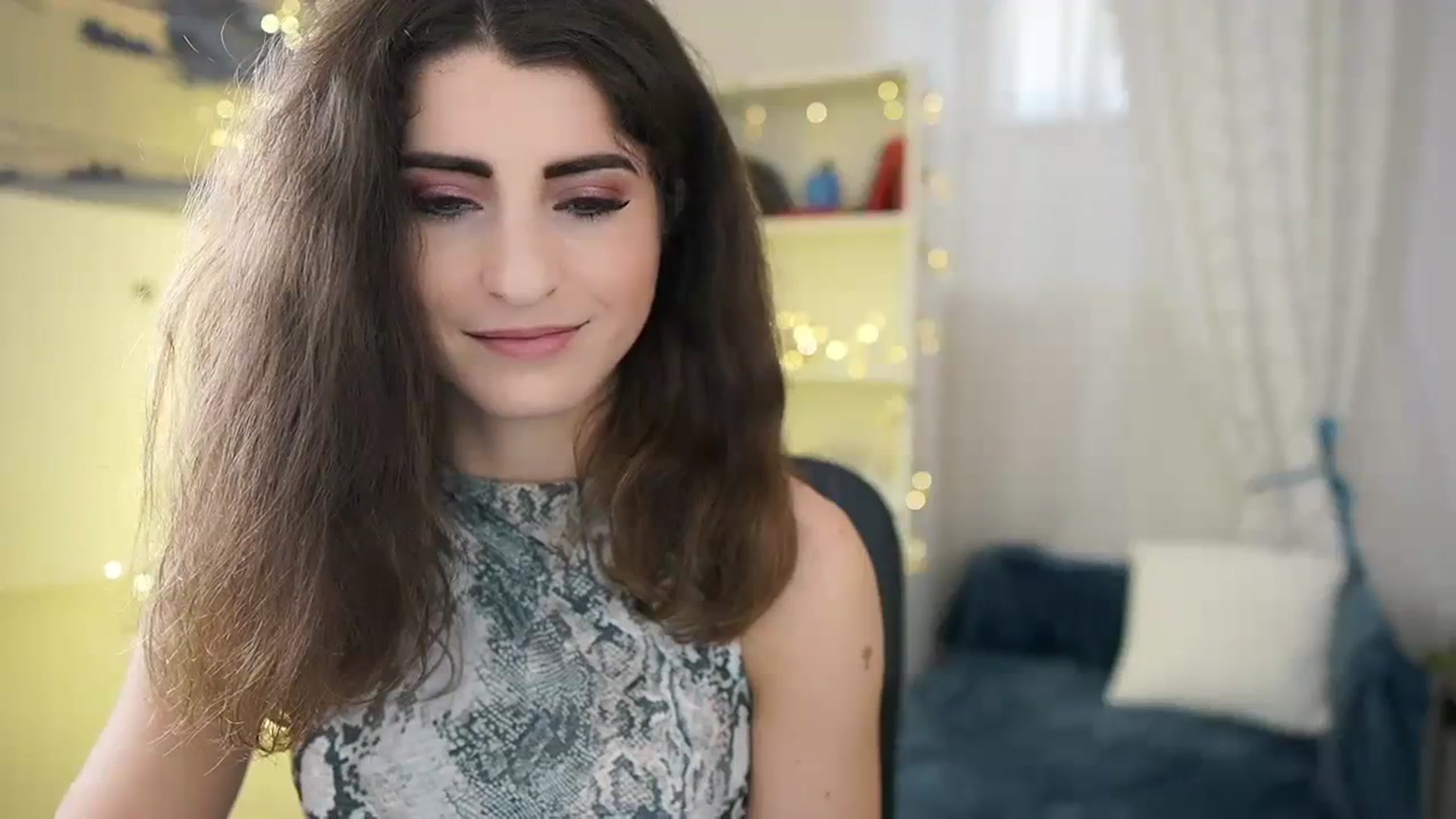 Gallery image thumbnail from EVA__LOVIA_'s myfreecams stream on, 01/26/2024, 11:33 image 19 of 20