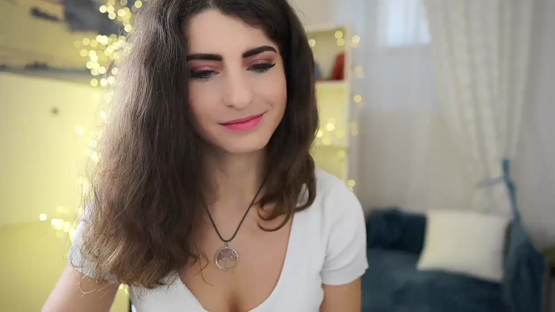Gallery image thumbnail from EVA__LOVIA_'s myfreecams stream on, 01/27/2024, 10:19 image 3 of 20