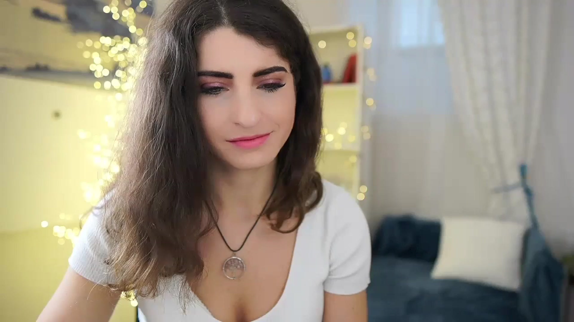 Gallery image thumbnail from EVA__LOVIA_'s myfreecams stream on, 01/27/2024, 10:19 image 6 of 20