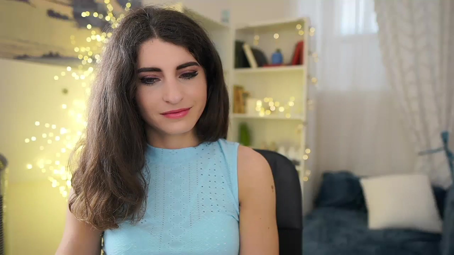 Gallery image thumbnail from EVA__LOVIA_'s myfreecams stream on, 02/01/2024, 11:31 image 12 of 20