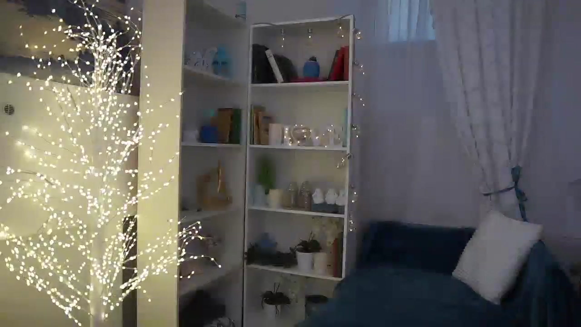 Gallery image thumbnail from EVA__LOVIA_'s myfreecams stream on, 02/07/2024, 15:42 image 3 of 20