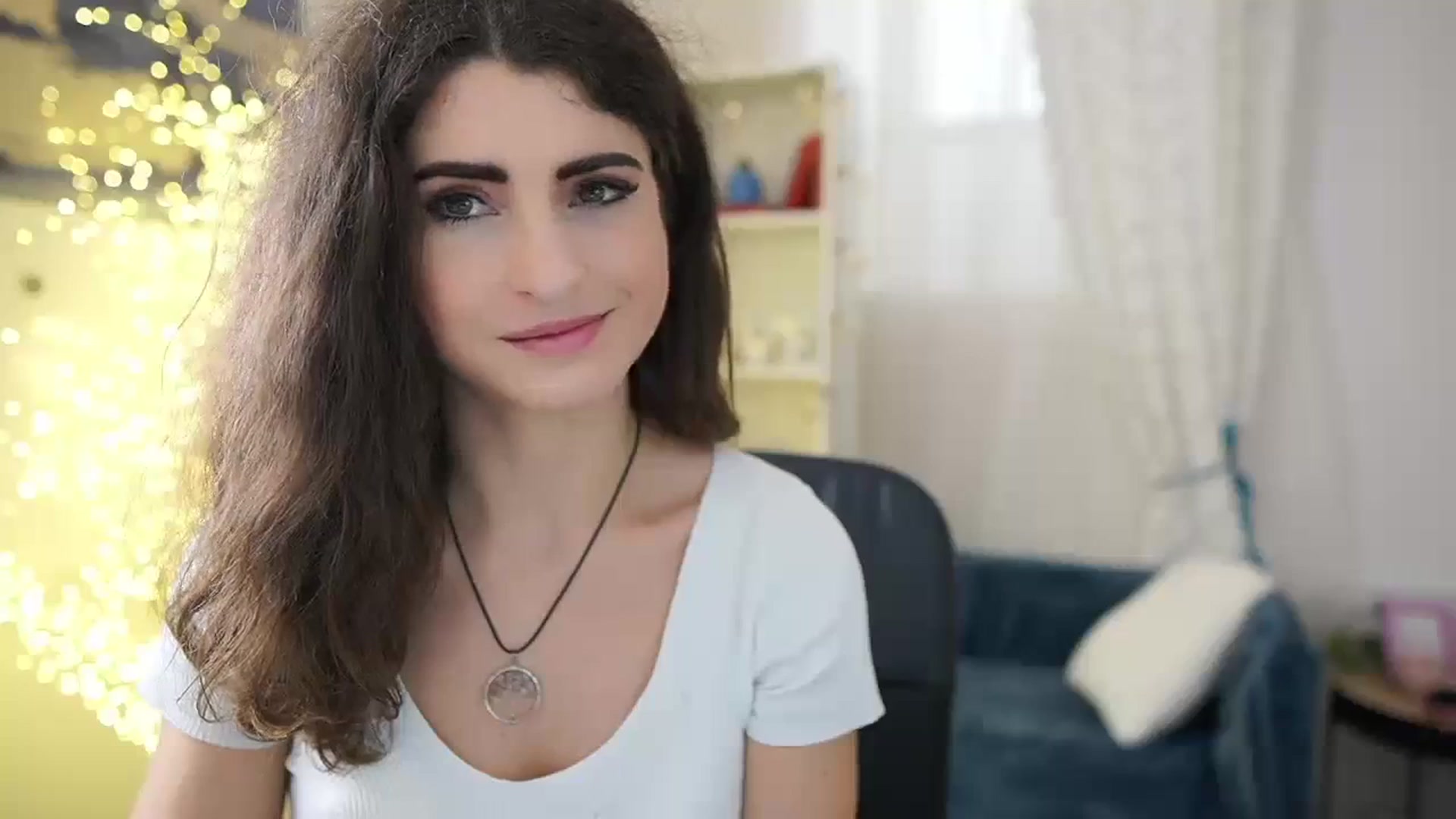 Gallery image thumbnail from EVA__LOVIA_'s myfreecams stream on, 02/16/2024, 13:46 image 18 of 20