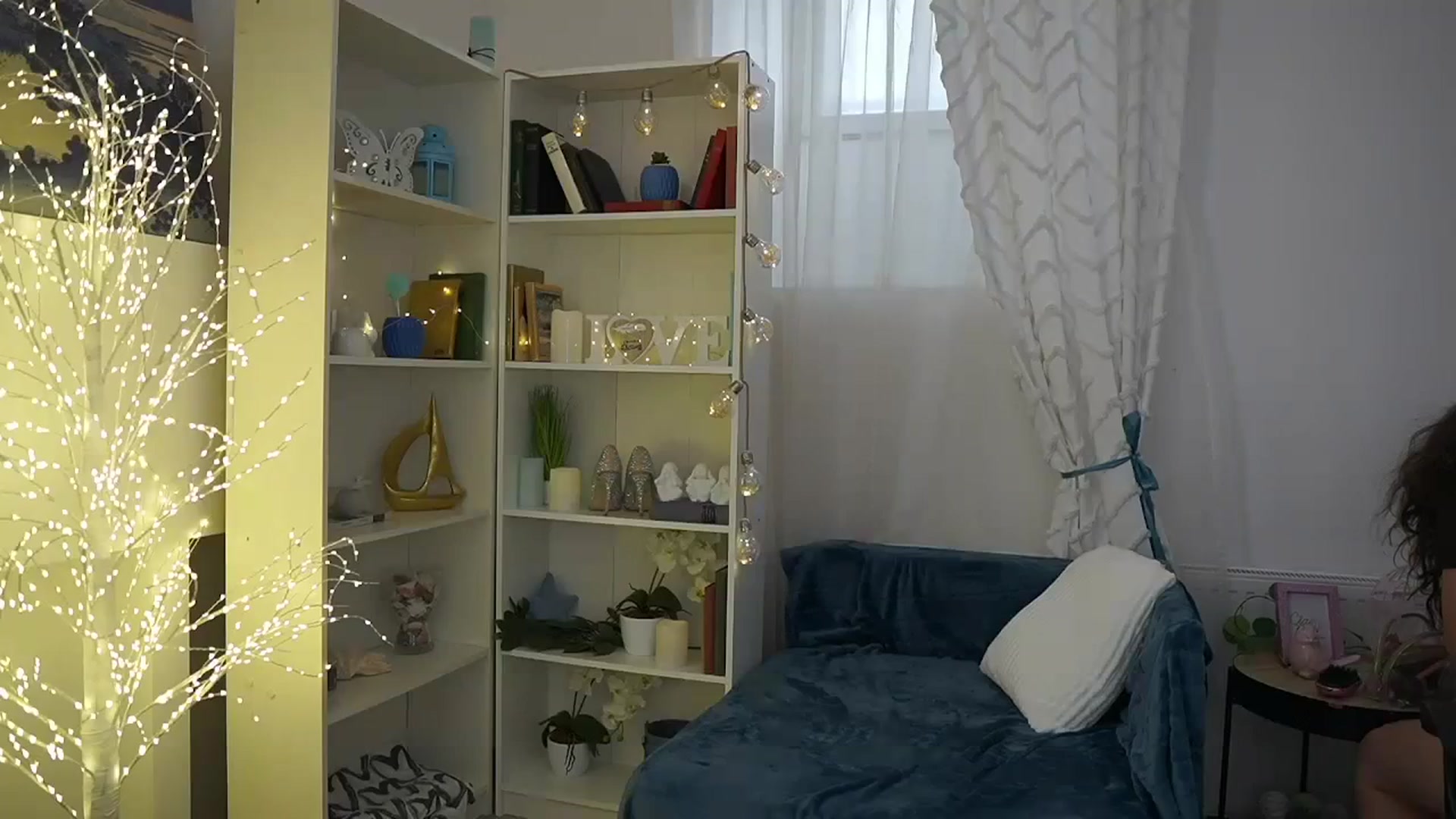 Gallery image thumbnail from EVA__LOVIA_'s myfreecams stream on, 02/21/2024, 10:18 image 19 of 20