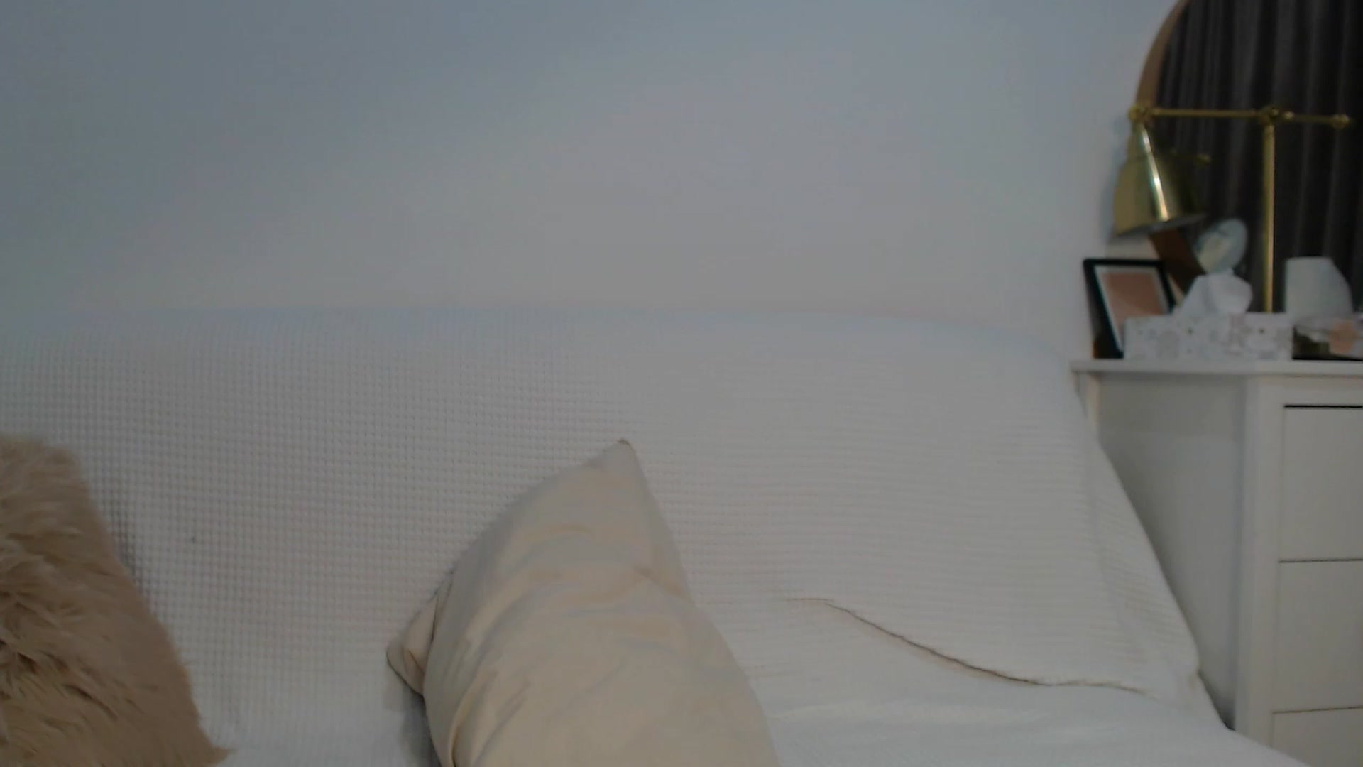 Gallery image thumbnail from E_V_A___'s myfreecams stream on, 01/10/2024, 04:36 image 14 of 20