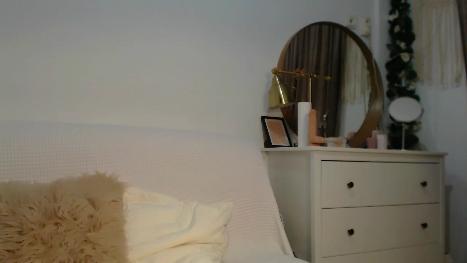 Gallery image thumbnail from E_V_A___'s myfreecams stream on, 01/30/2024, 10:37 image 3 of 20