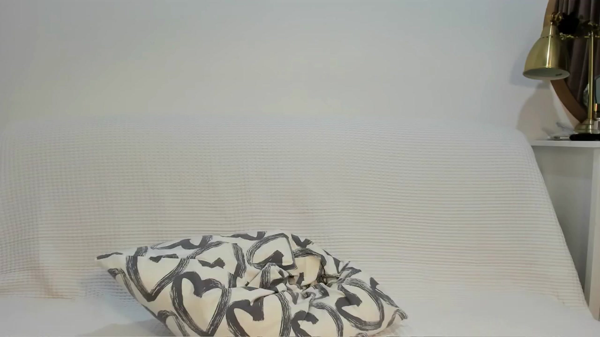 Gallery image thumbnail from E_V_A___'s myfreecams stream on, 06/24/2024, 24:58 image 10 of 20